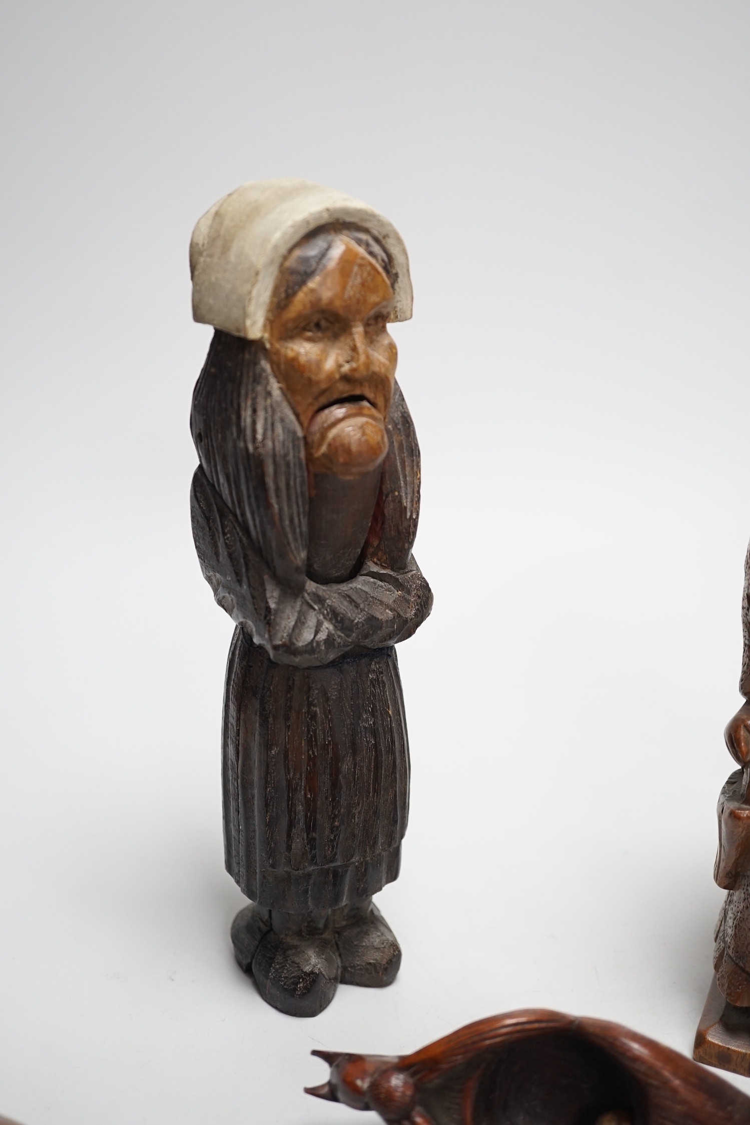Four late 19th /early 20th century carved wood nutcrackers - Image 4 of 5