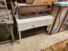 A contemporary painted dressing table together with a Victorian oak desk superstructure, larger