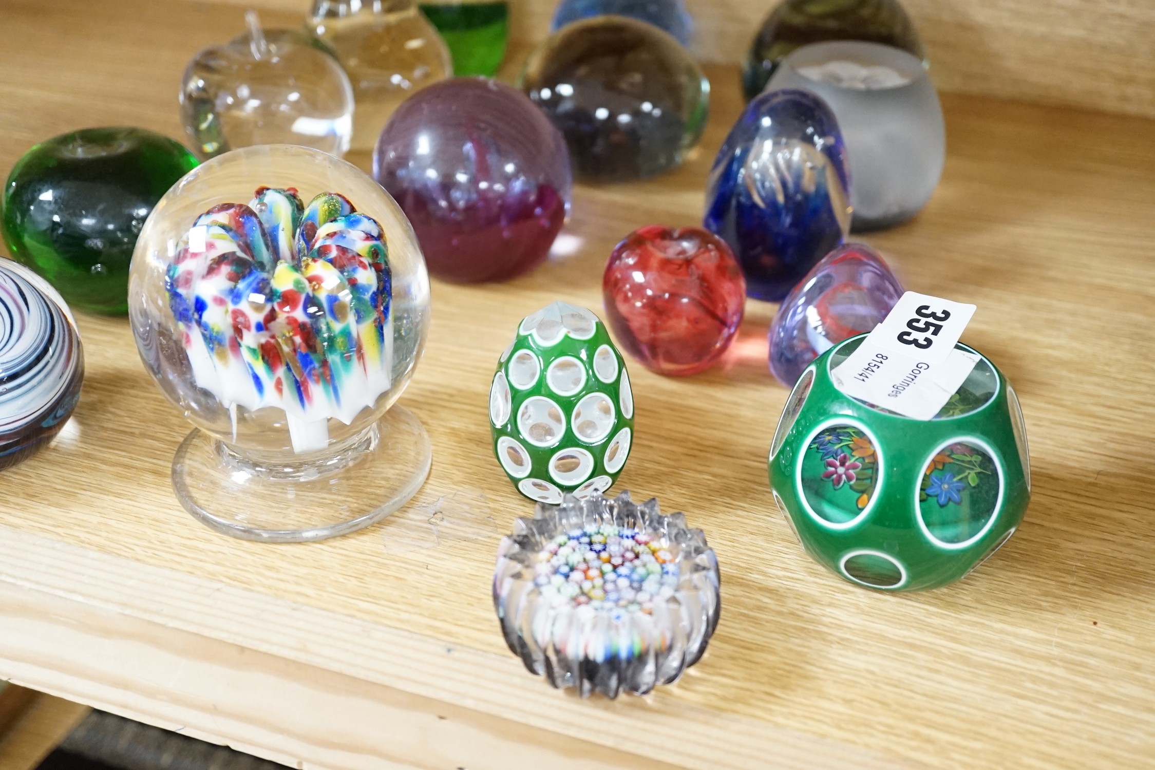 A collection of mixed paperweights to include a faceted floral Perthshire example, other Scottish - Image 3 of 7