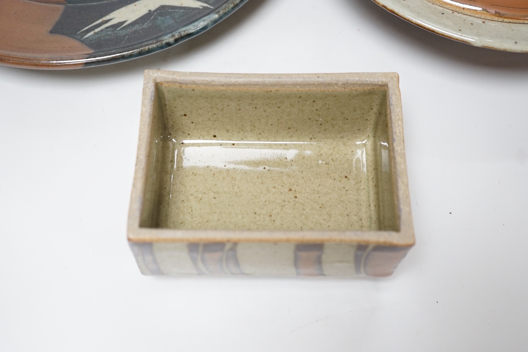 David Frith, Brookhouse studio pottery, a plate, covered bowl and a butter dish and cover, largest - Image 3 of 7