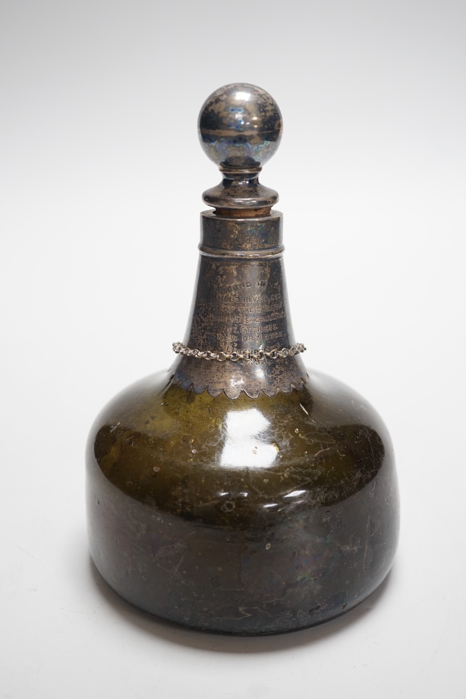 An 18th century green glass onion-shape bottle, with later silver mount, London, 1899, together with - Image 4 of 5