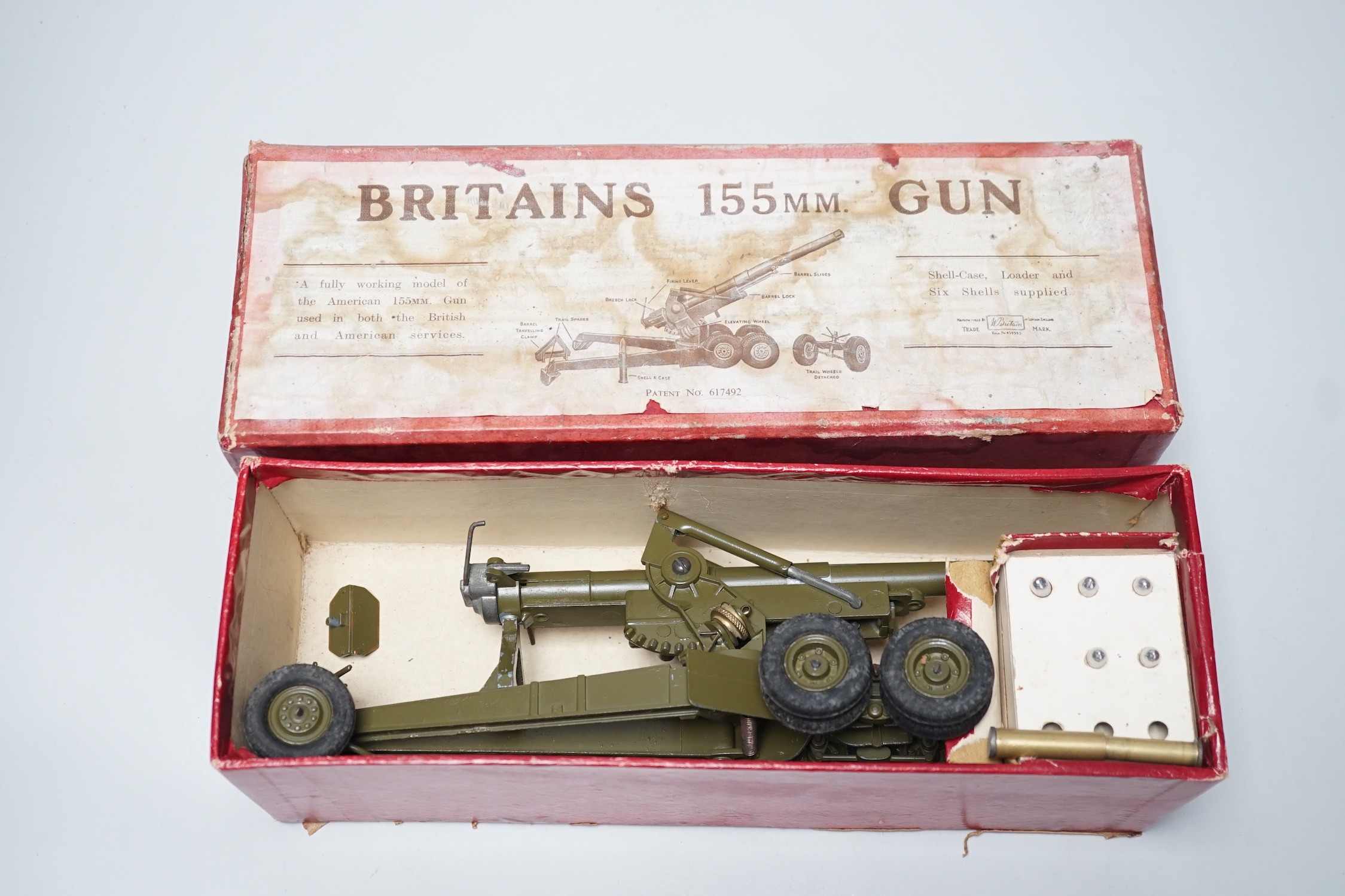 A selection of various Dinky military toys and a boxed Britains 155mm gun