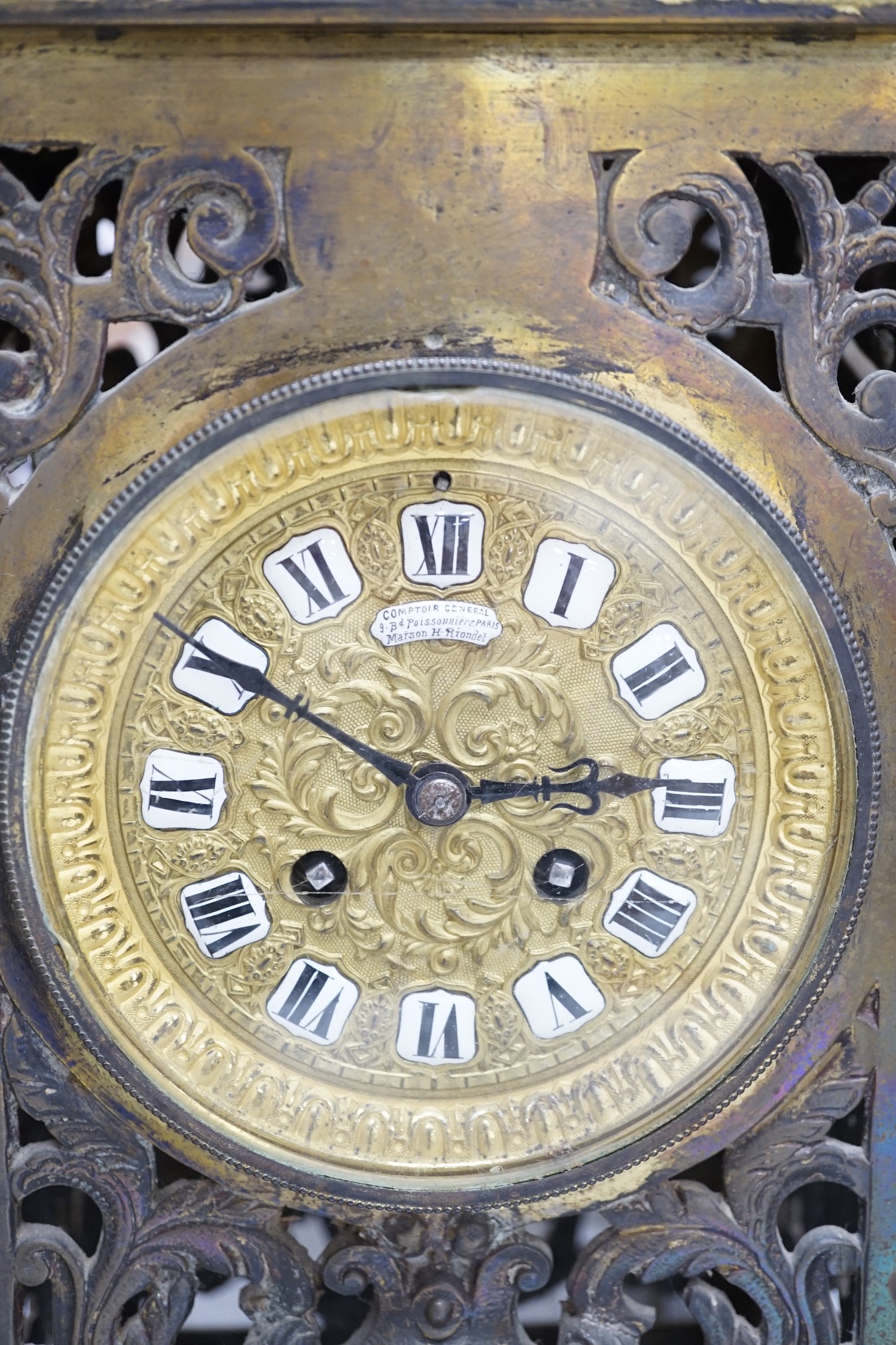 A French brass clock garniture, Comptoir General, 9 Bd Poissenniere, Paris, Matson H. Riondet on - Image 4 of 5