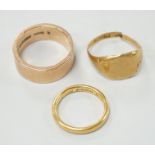 A 1930's 22ct gold wedding band, size K, 4.1 grams, a 9ct gold wedding band, size Q, 9.3 grams and a