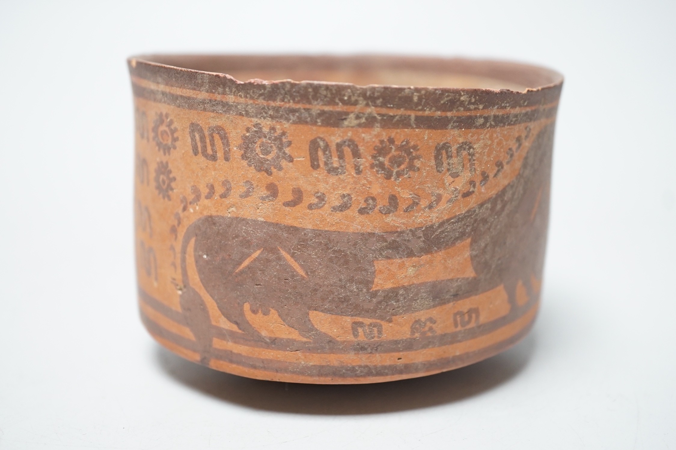 An Indus Valley Pottery bowl 9.5cm diameter - Image 2 of 4