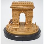 A French ormolu L'Arc de Triomphe trinket box on slate base. 14.5cm