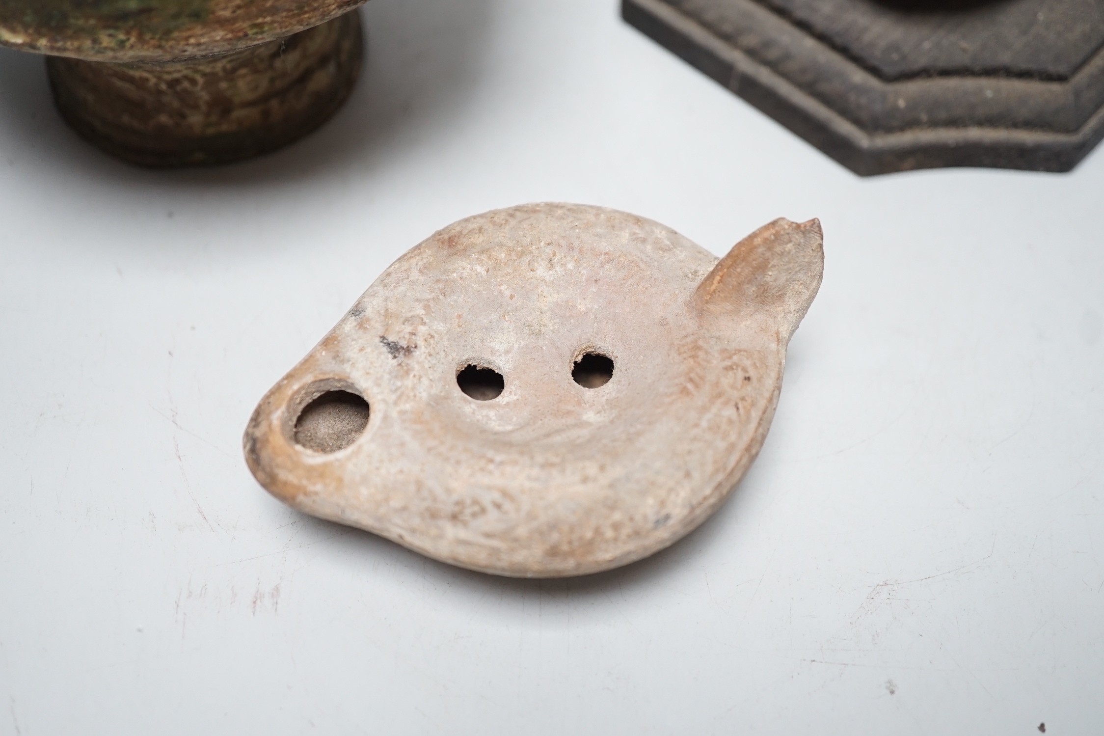 A Roman green glazed vessel, 13 cm wide and a pottery oil lamp, with letter of provenance dated 1942 - Image 3 of 5