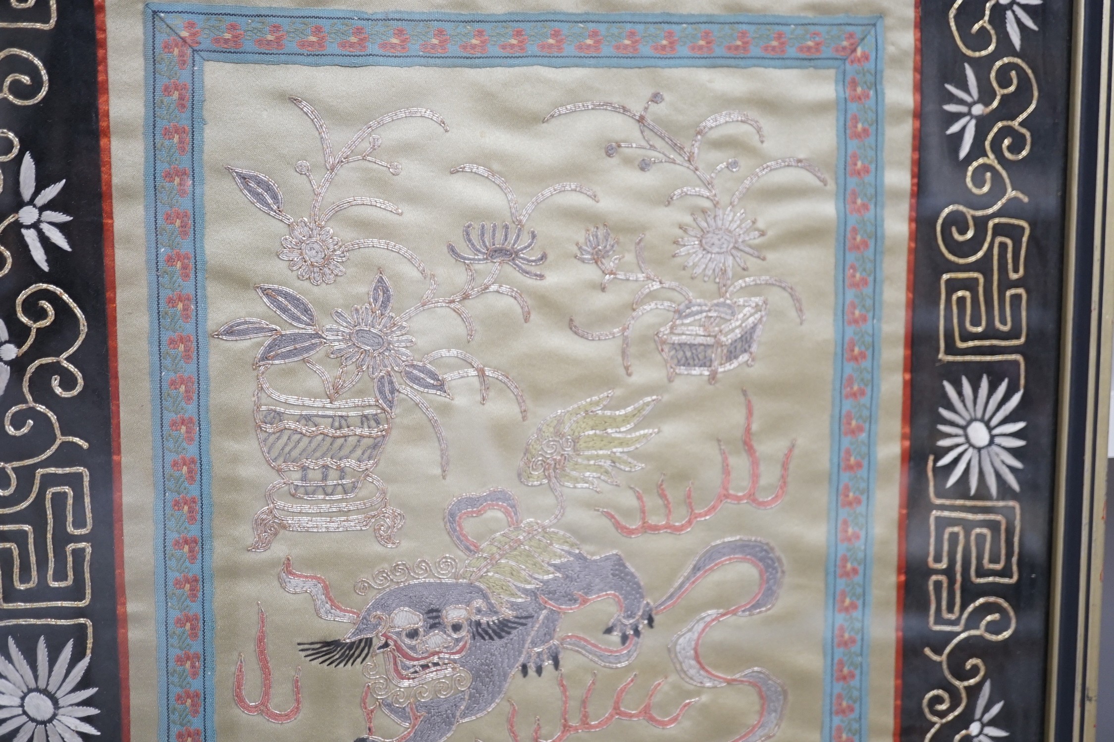 A framed Chinese dragon silk panel. 64 x 34cm - Image 3 of 6