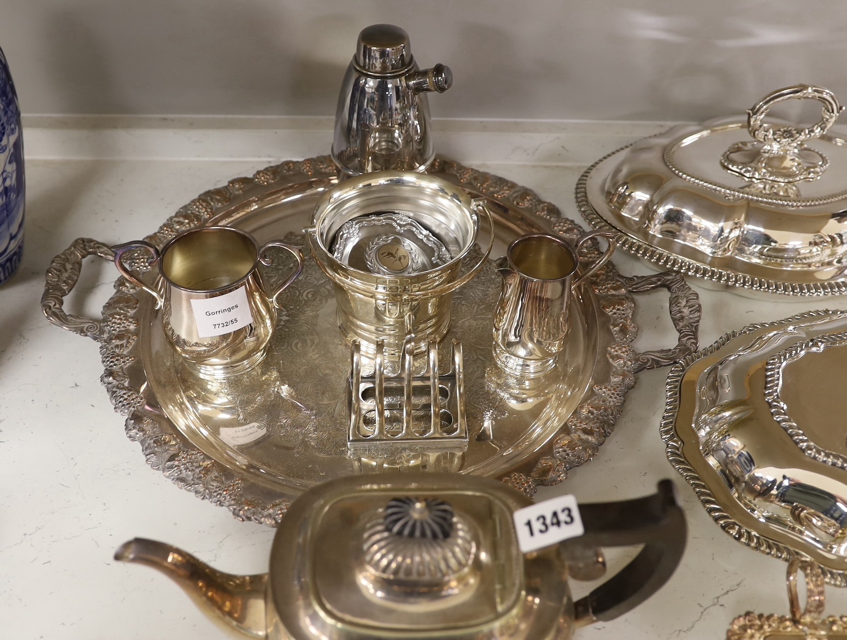 A large quantity of plated wares including two entree dishes and covers, a three-piece tea set etc. - Image 3 of 5