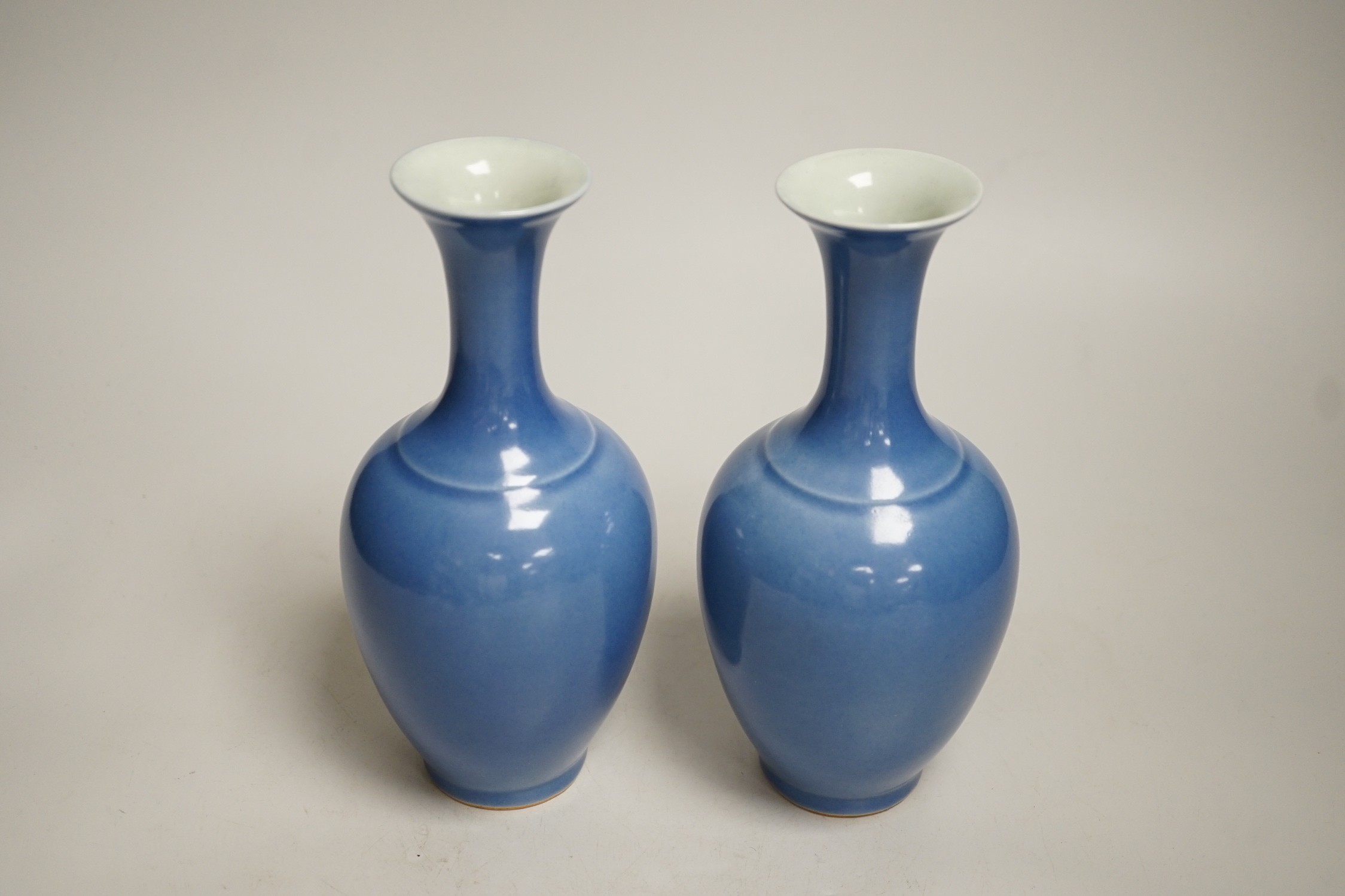 A pair of Chinese blue glazed vases, 21cm - Image 3 of 4