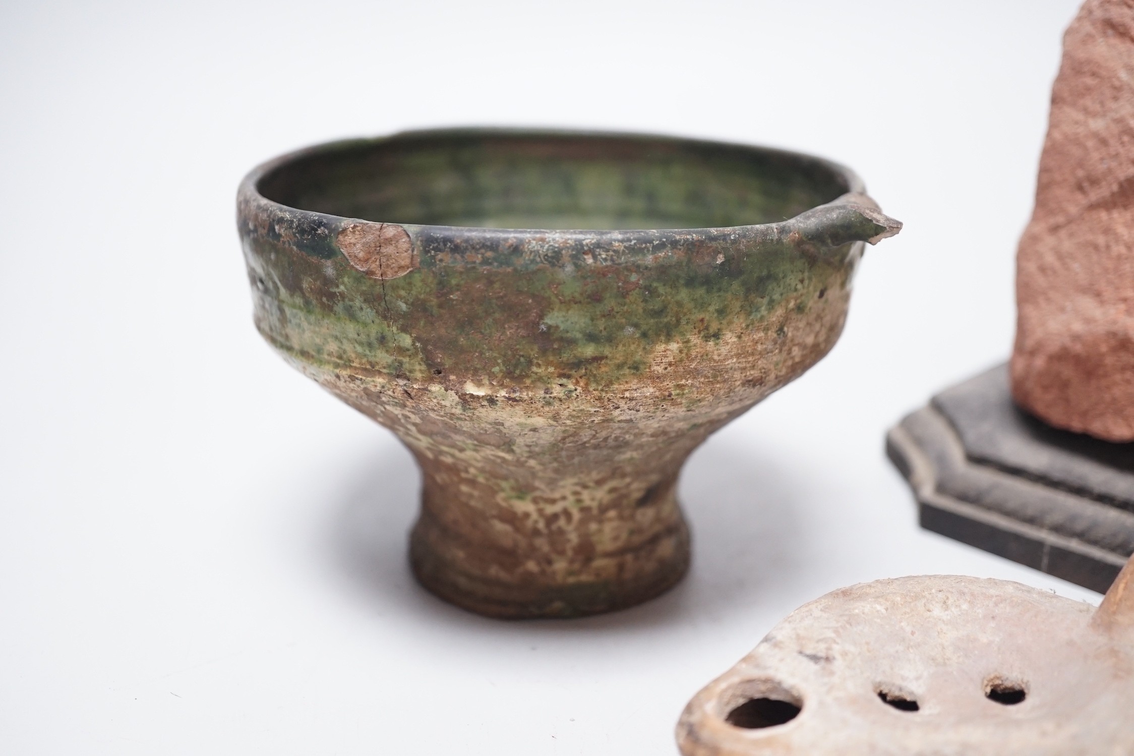 A Roman green glazed vessel, 13 cm wide and a pottery oil lamp, with letter of provenance dated 1942 - Image 4 of 5