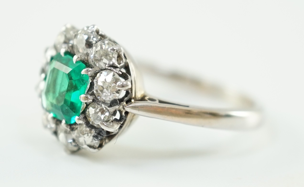 An early to mid 20th century, platinum, octagonal cut emerald and round cut diamond set circular - Image 3 of 6