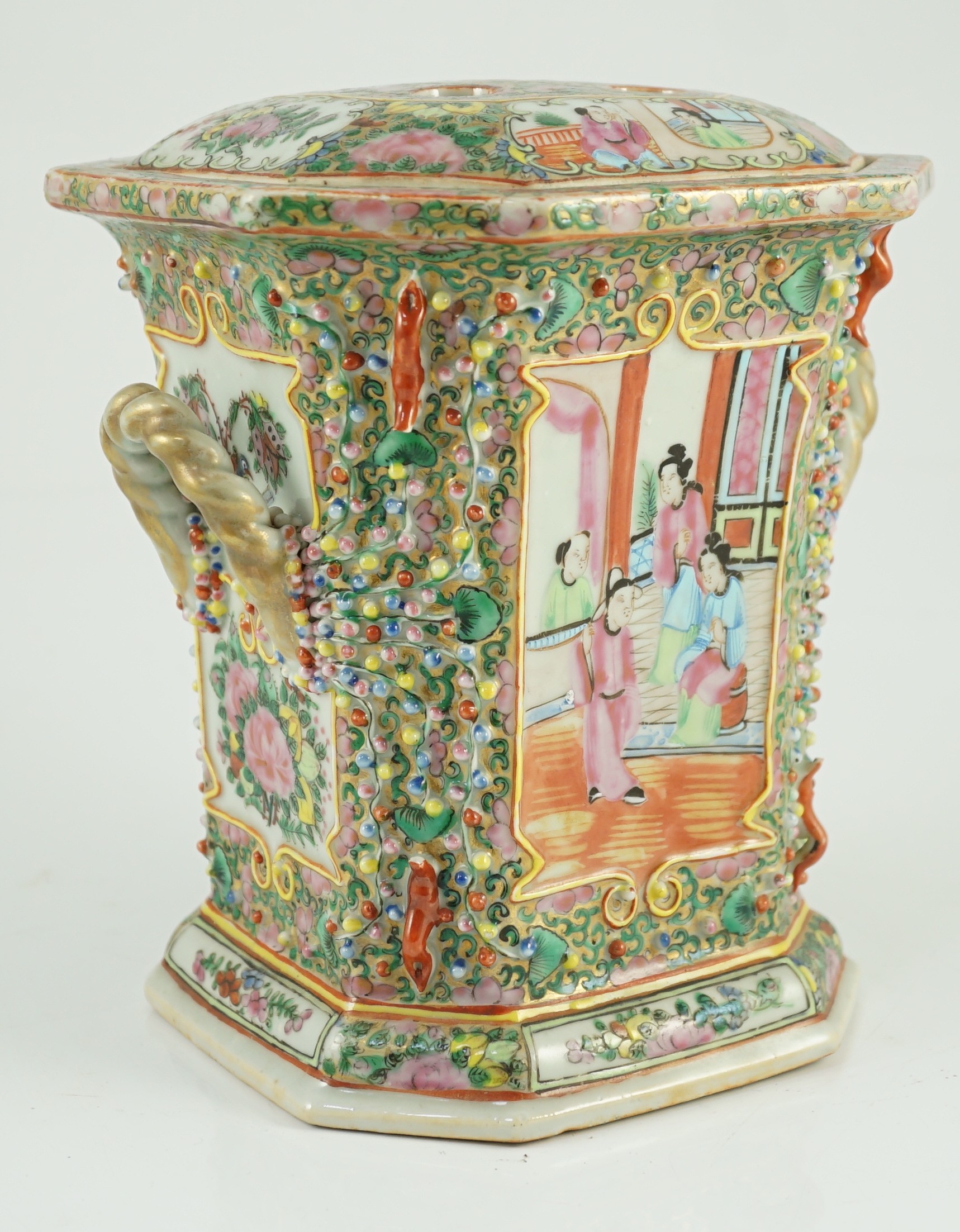 A Chinese Canton (Guangzhou) famille rose decorated bough pot and cover, c.1830, painted with - Image 9 of 9