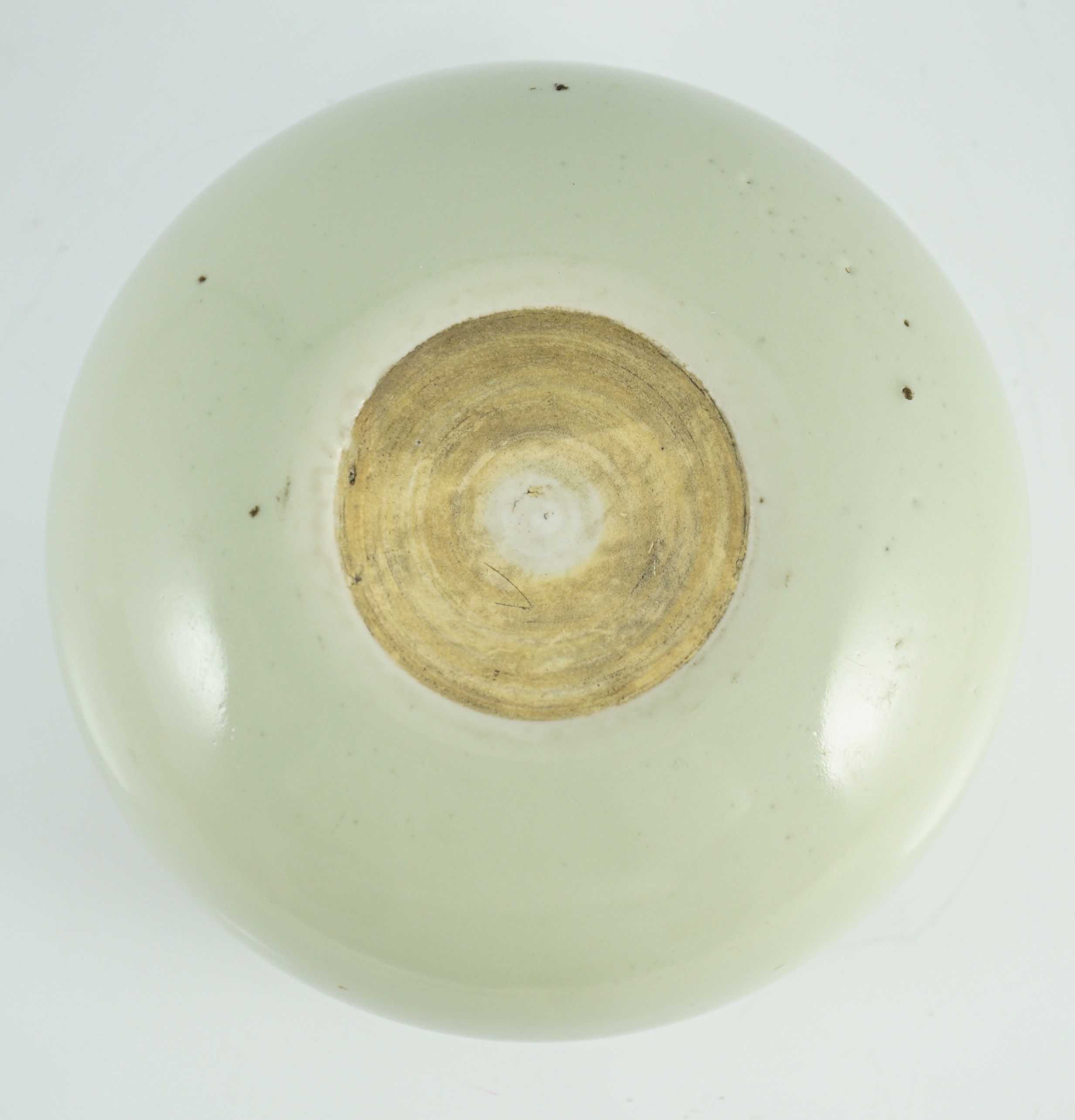 A Chinese celadon glazed water pot or alms bowl, late 19th century, with concave and unglazed - Image 5 of 5