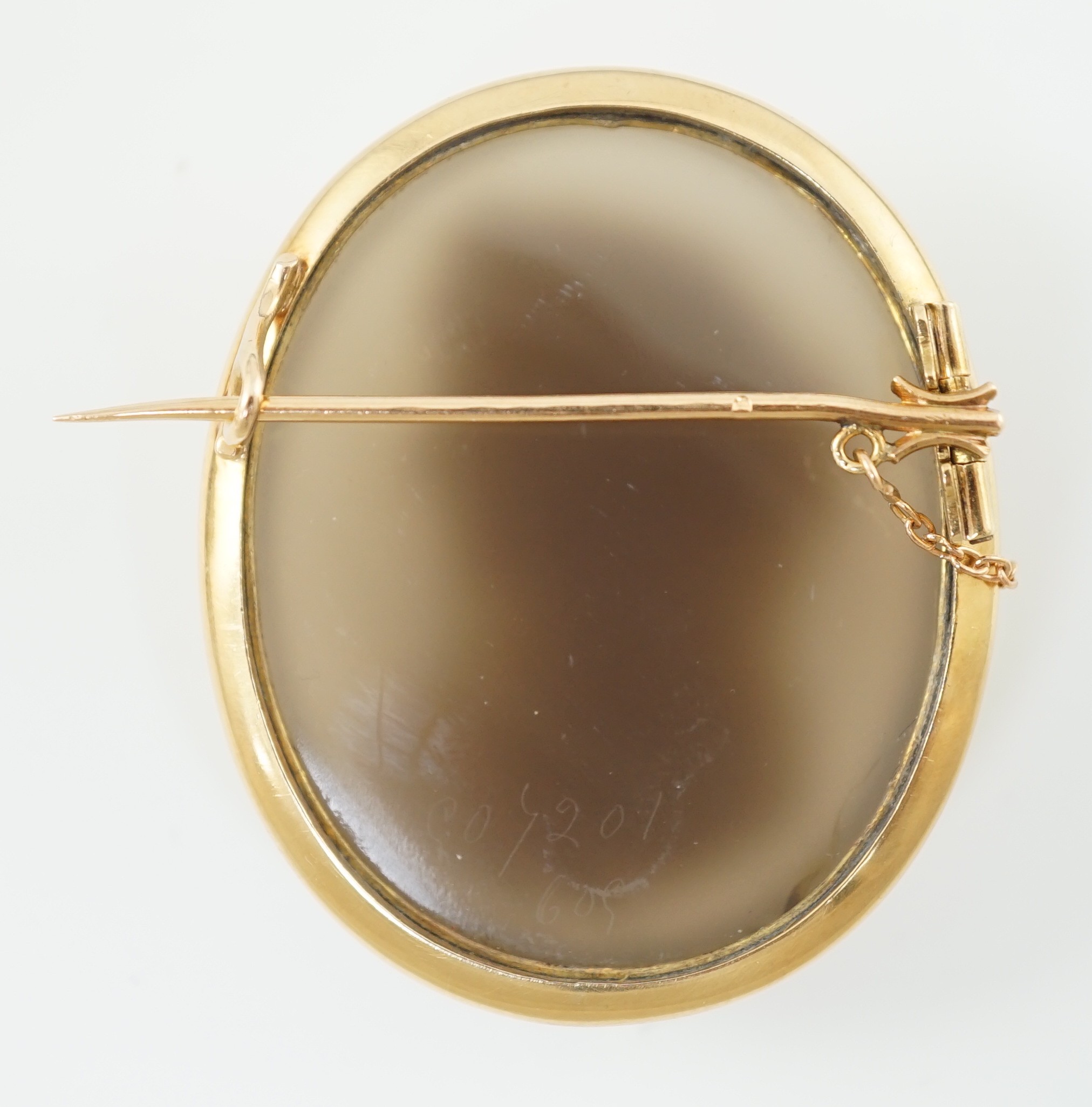 A late 19th/early 20th century gold mounted chalcedony cameo set oval brooch, carved with the bust - Image 2 of 5