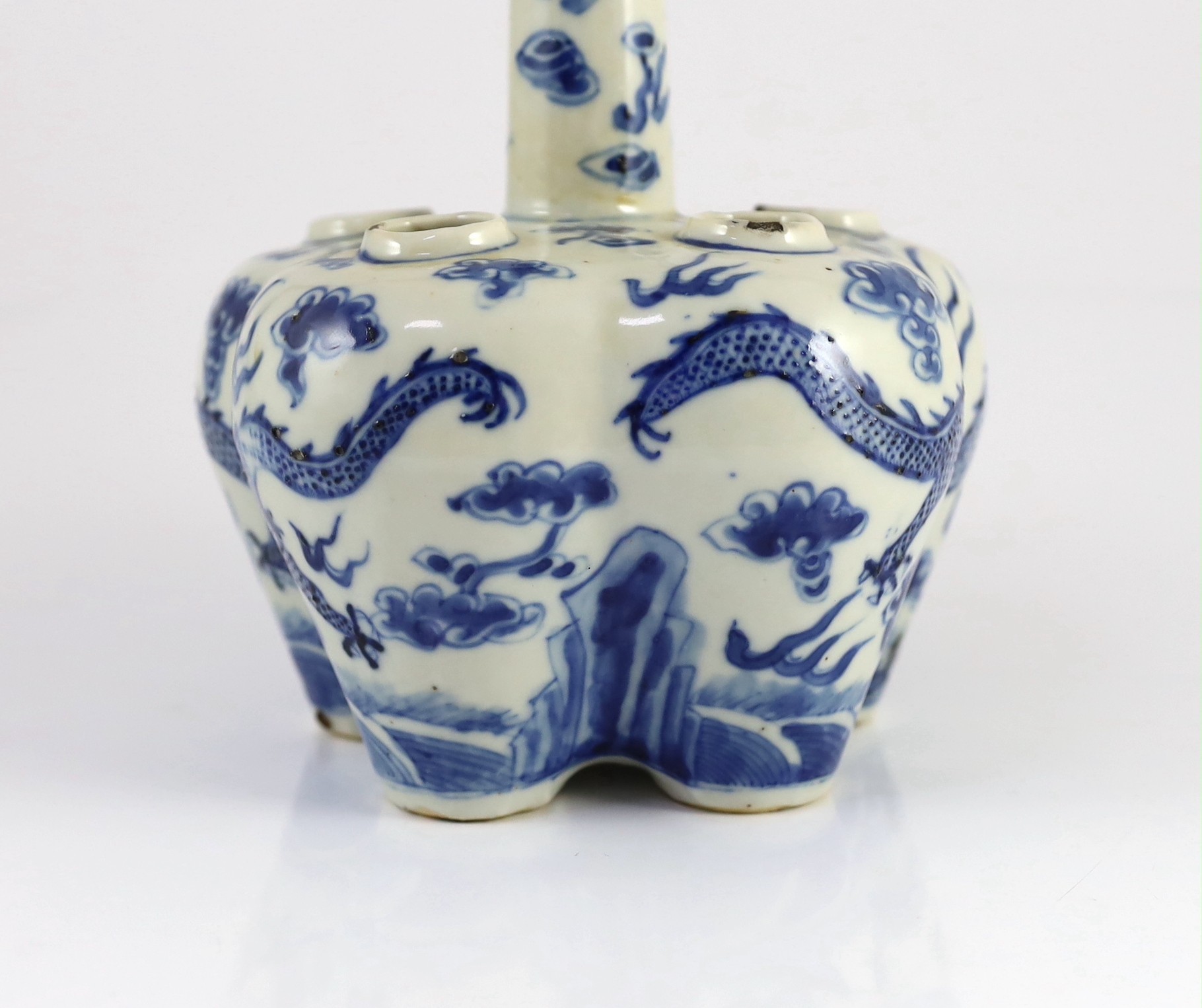 A Chinese blue and white ’dragon’ tulip vase, 19th century, painted with two confronting four claw - Image 4 of 8