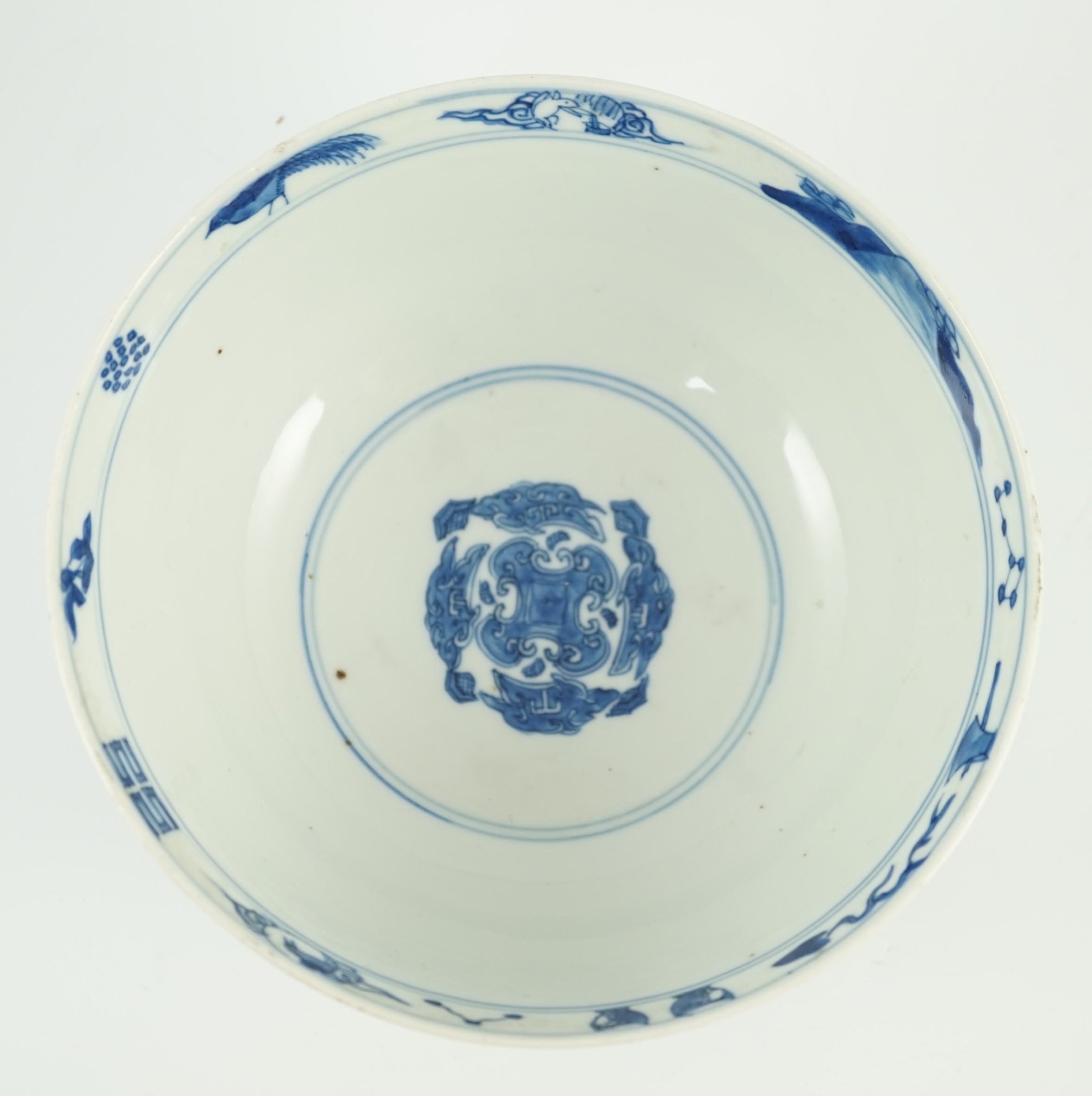 A Chinese blue and white inscribed ‘Ode to the Red Cliff’ bowl, Kangxi period, painted with Su Shi - Image 5 of 7