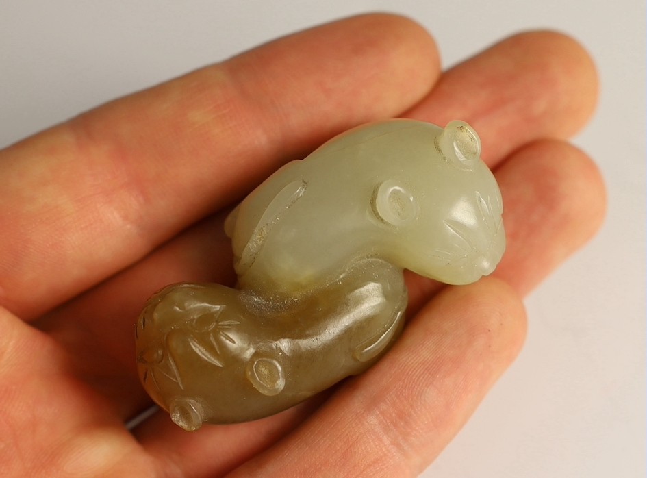 A Chinese pale celadon and brown jade group of two cats, 19th century, 5.1cm, wood stand, tiny - Image 4 of 7