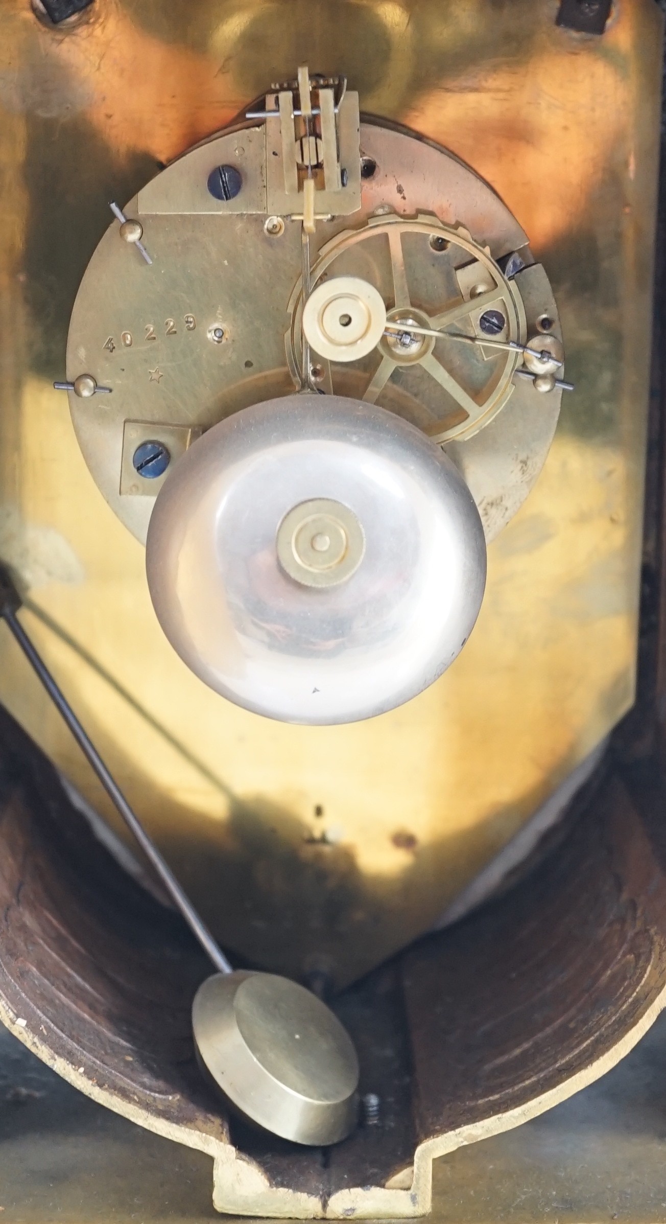 A 19th century French ormolu and Sevres style porcelain mantel clock, with architectural urn - Image 6 of 6