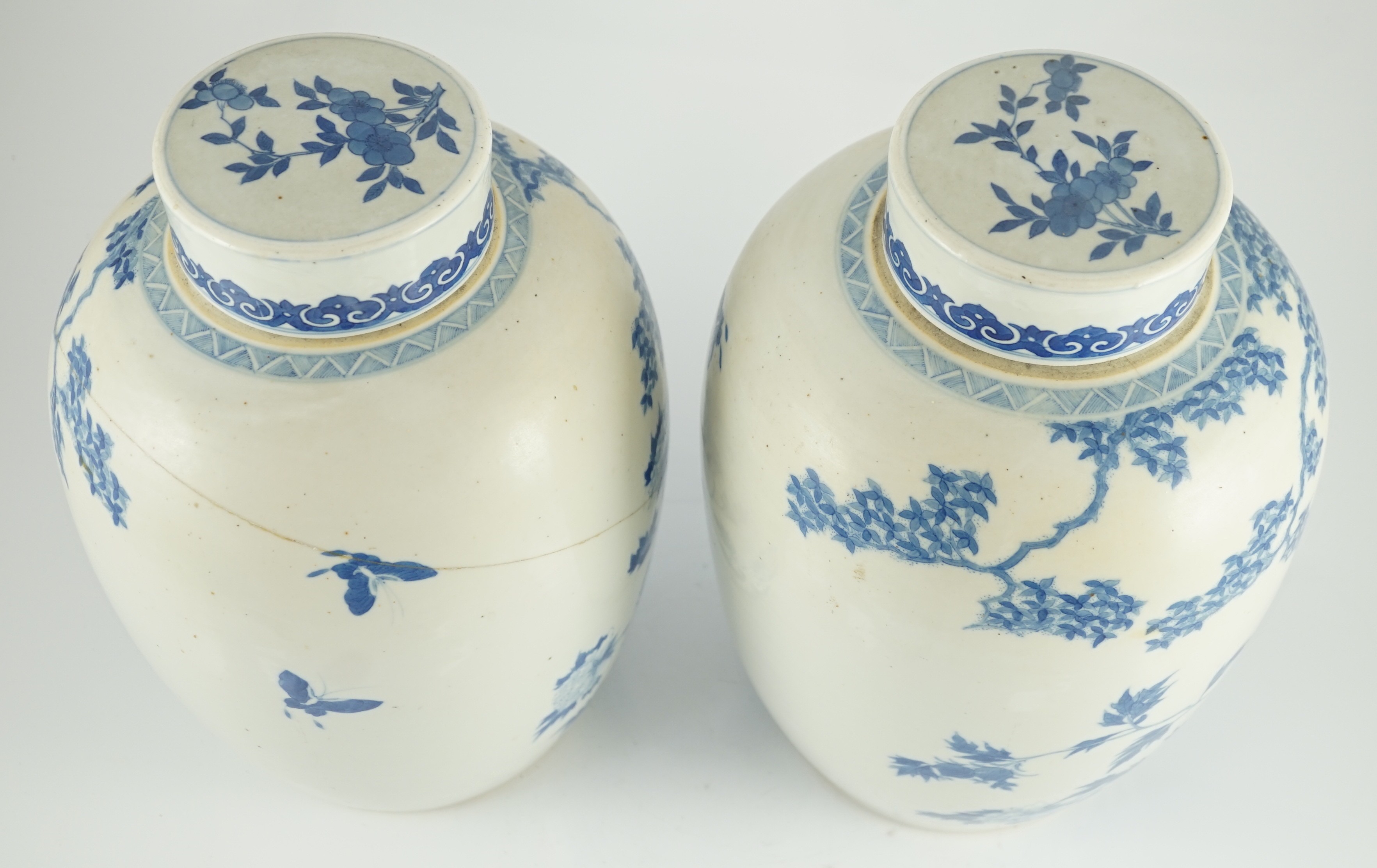 A pair of large Chinese blue and white ovoid jars and associated covers, 19th century, each - Image 5 of 13