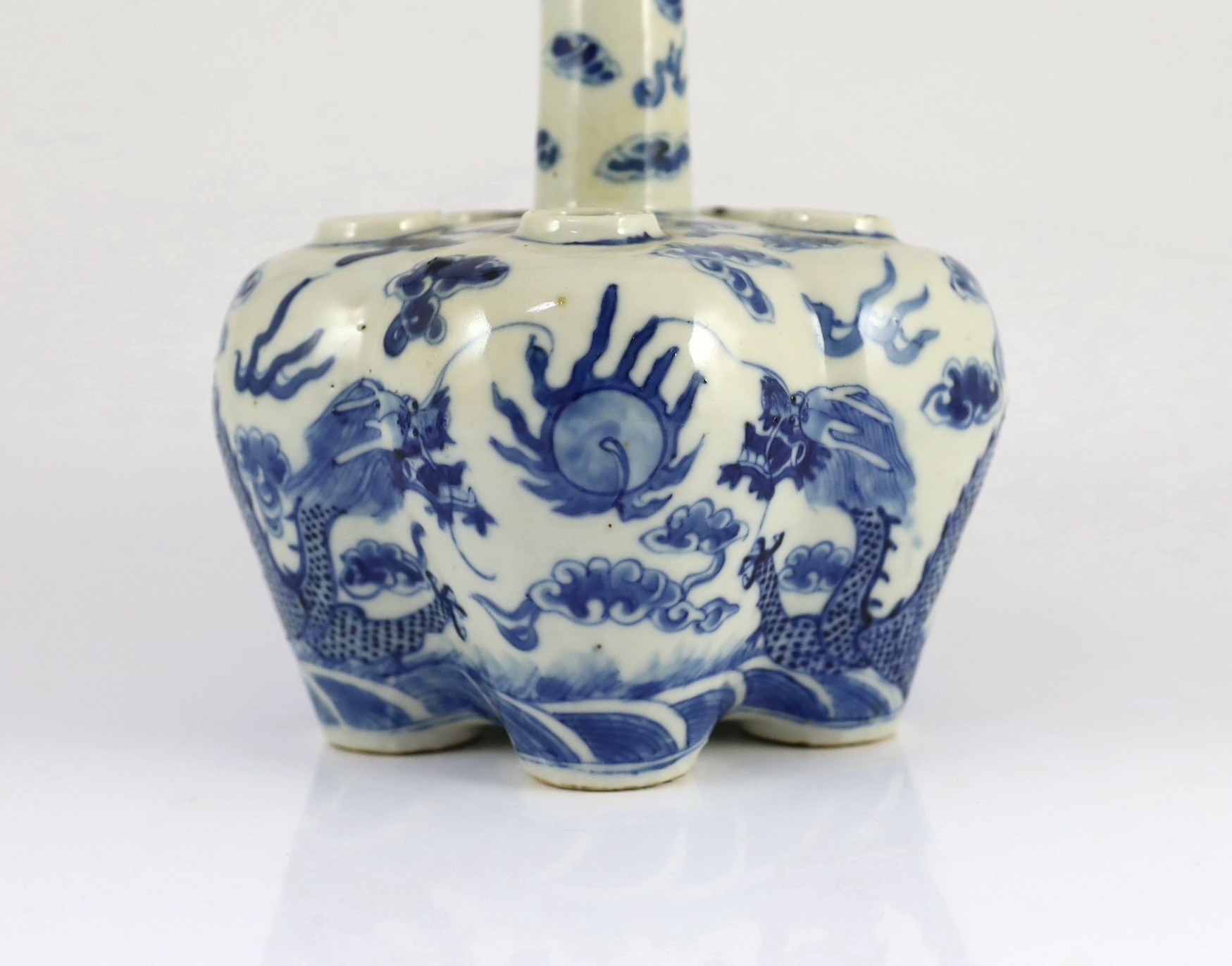 A Chinese blue and white ’dragon’ tulip vase, 19th century, painted with two confronting four claw - Image 2 of 8