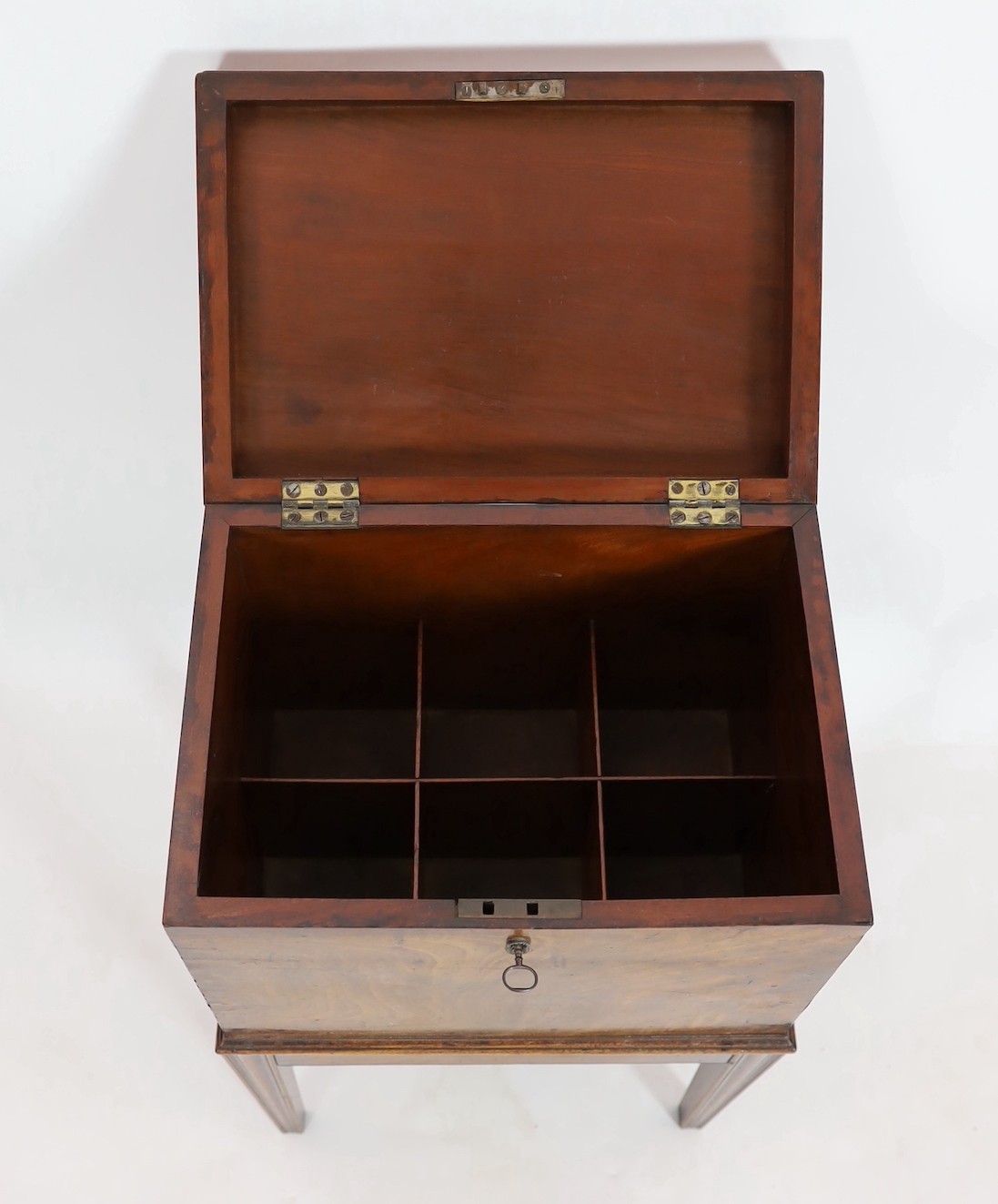 A George III rosewood banded mahogany cellaret, of plain rectangular form, with six division - Image 3 of 5