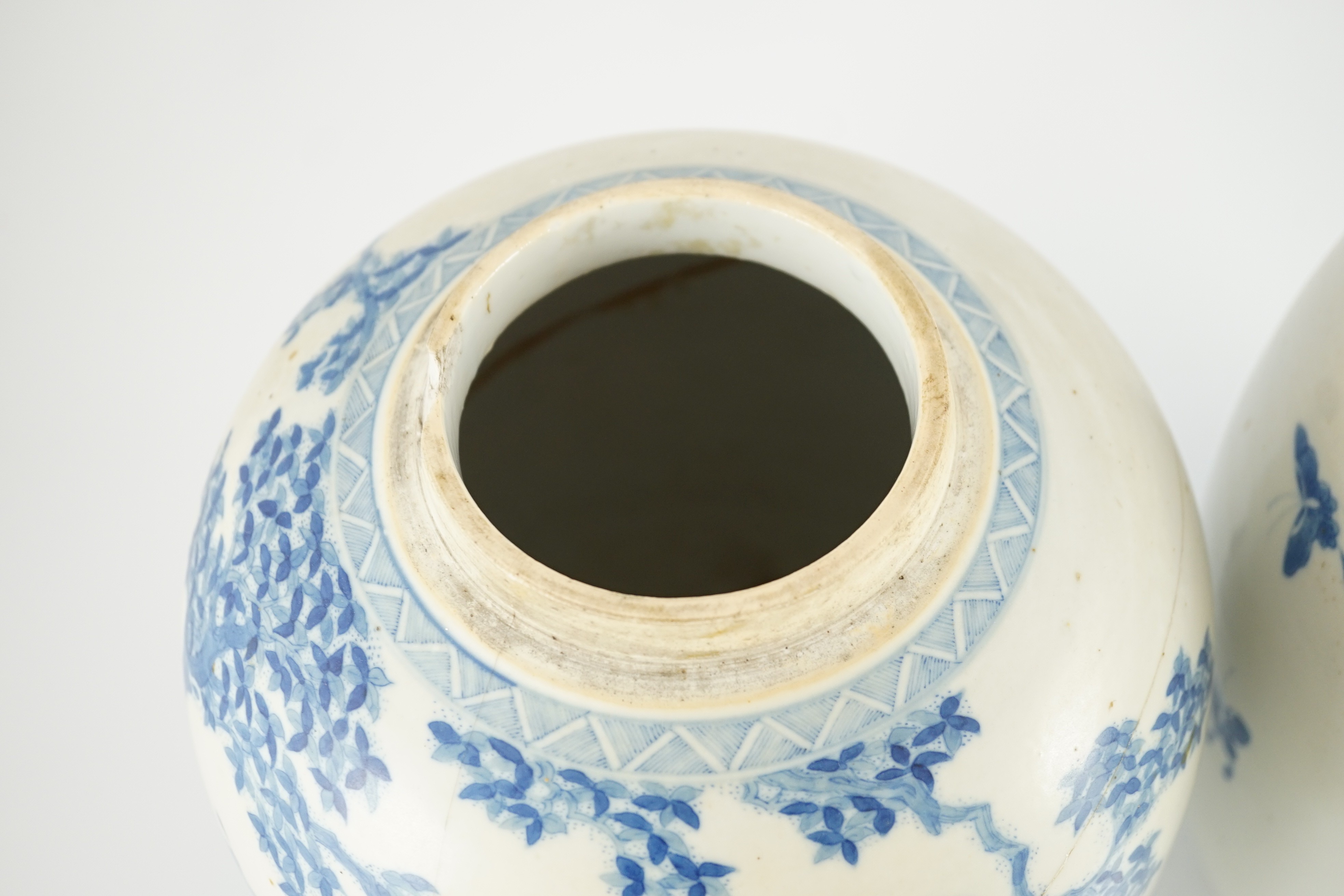 A pair of large Chinese blue and white ovoid jars and associated covers, 19th century, each - Image 10 of 13