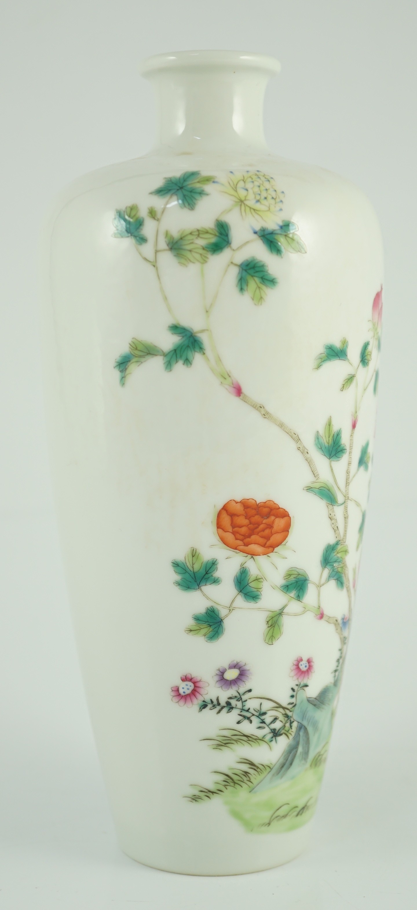 A Chinese famille rose vase, 20th century, painted with pheasants amid peonies, rockwork and - Image 4 of 6