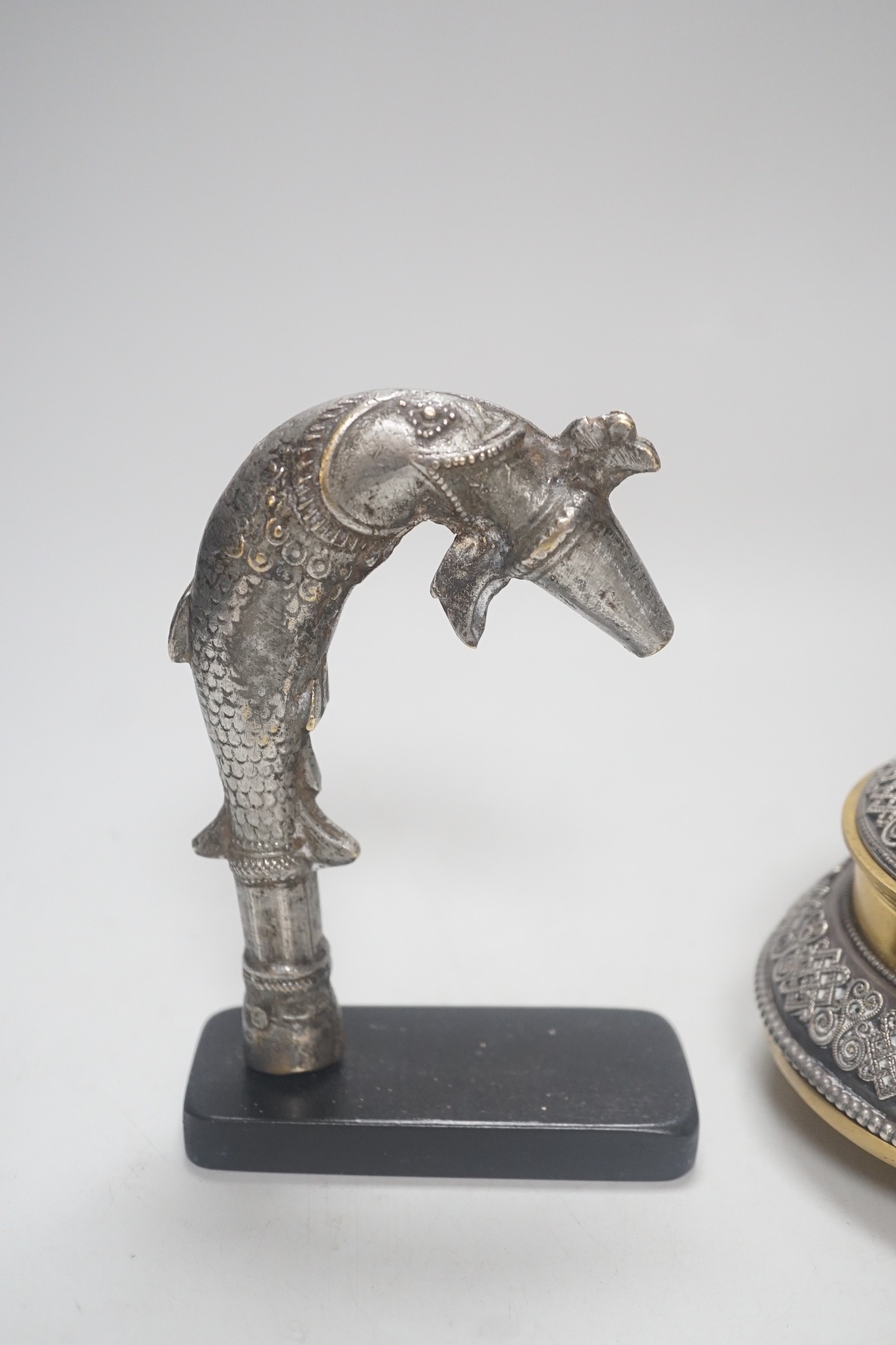 A Continental silvered and gilt metal inkwell, c.1900, and an Indo-Persian silvered bronze ‘fish’ - Image 2 of 5