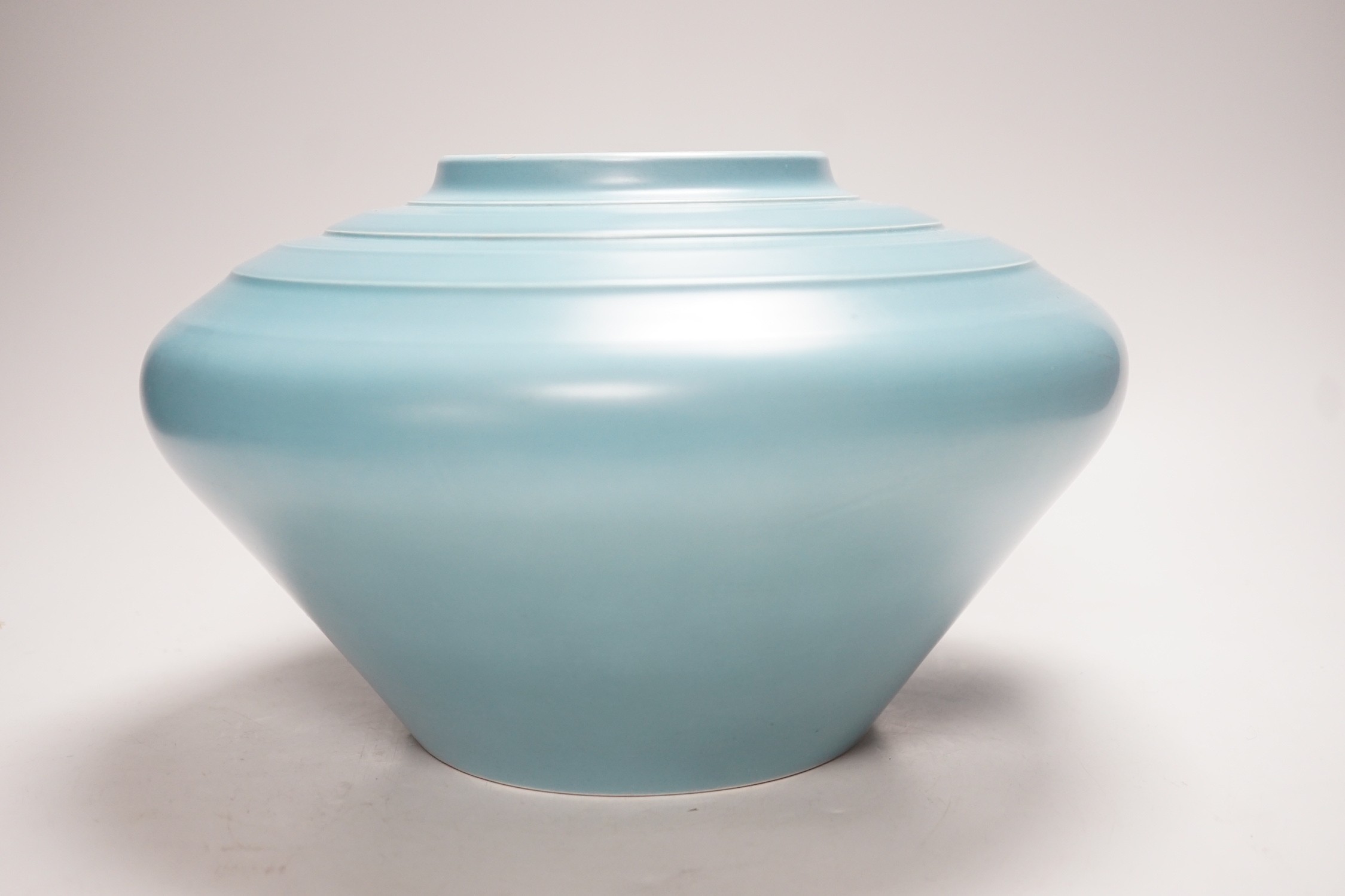 Keith Murray for Wedgwood, a squat vase in blue monochrome glaze, 26cm diameter, 16cm tall - Image 3 of 4