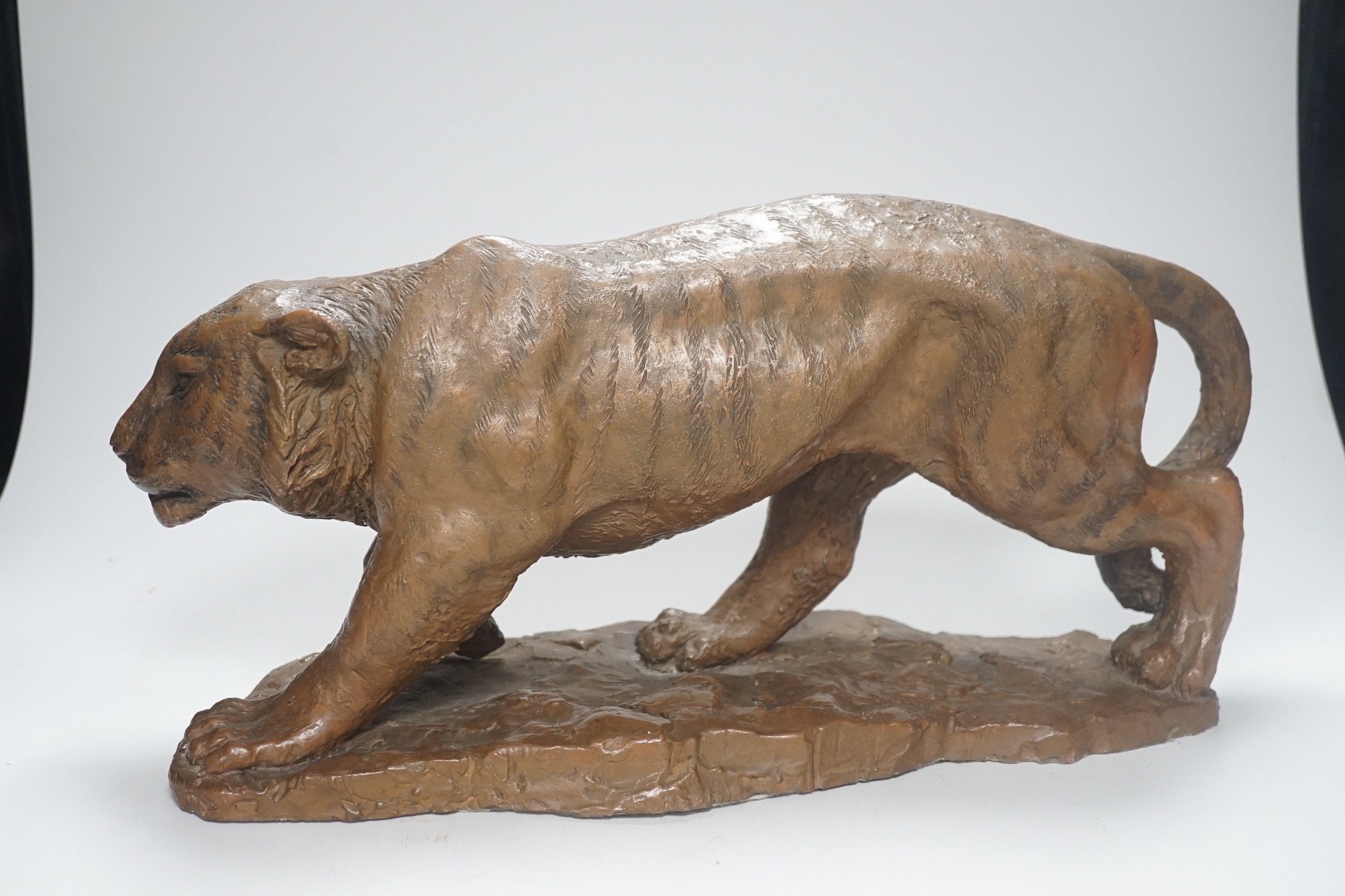 A cold cast resin bronze model of a prowling tiger, 45cm long - Image 3 of 4