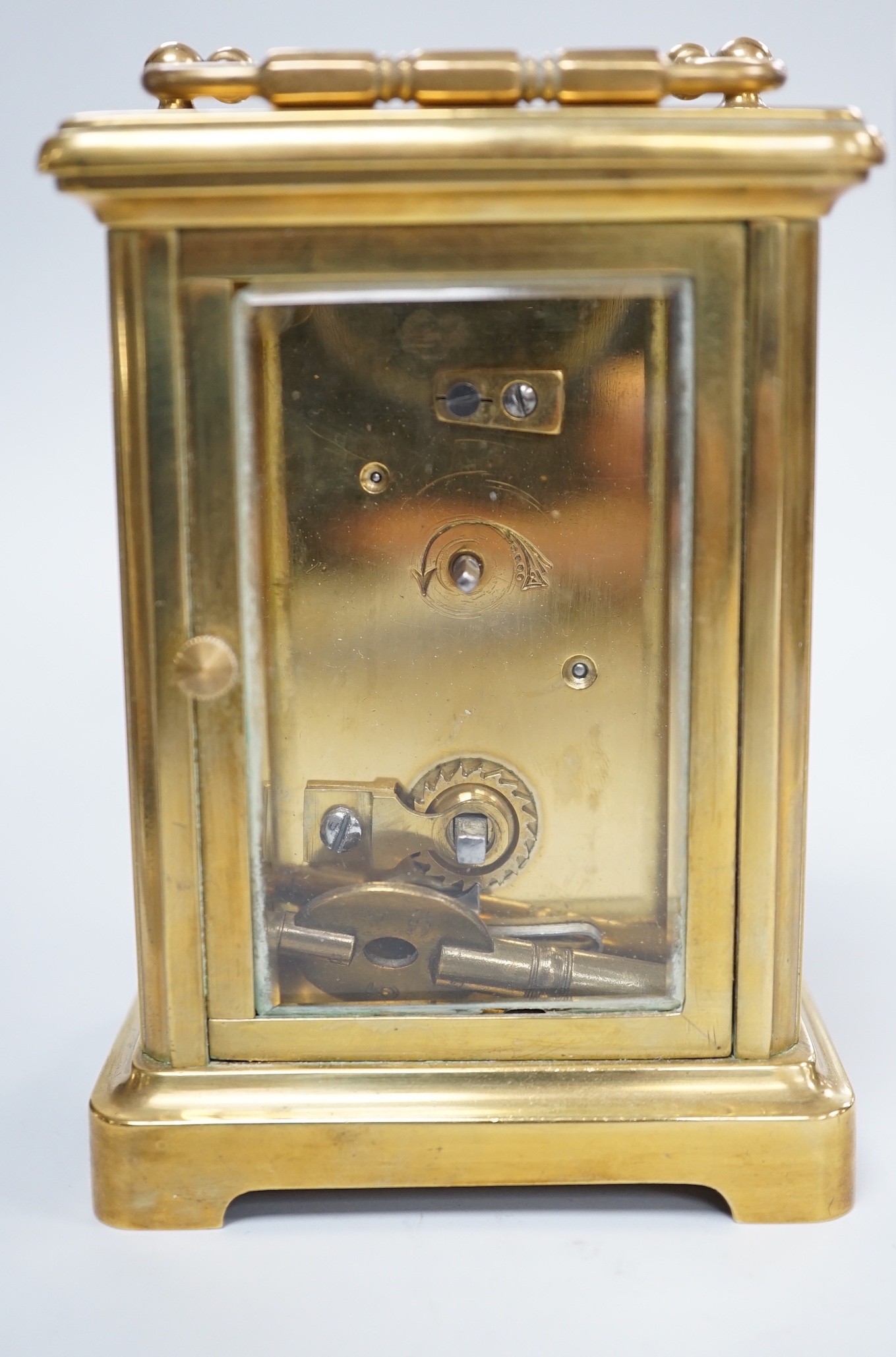 A brass cased carriage timepiece with key - Image 3 of 4