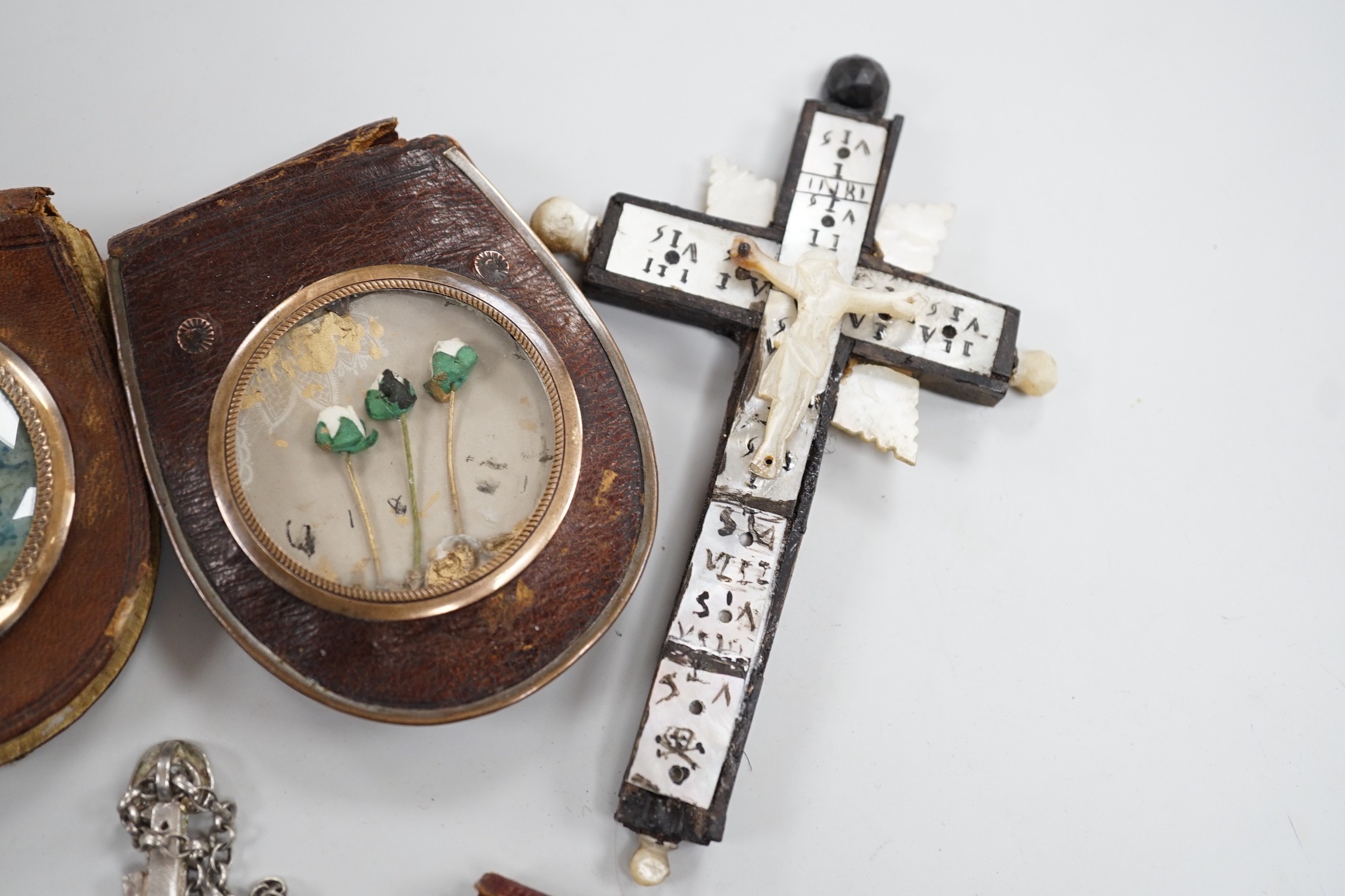 A group of catholic related collectables including Corpus Christi, rosary bead holders etc. - Image 3 of 5