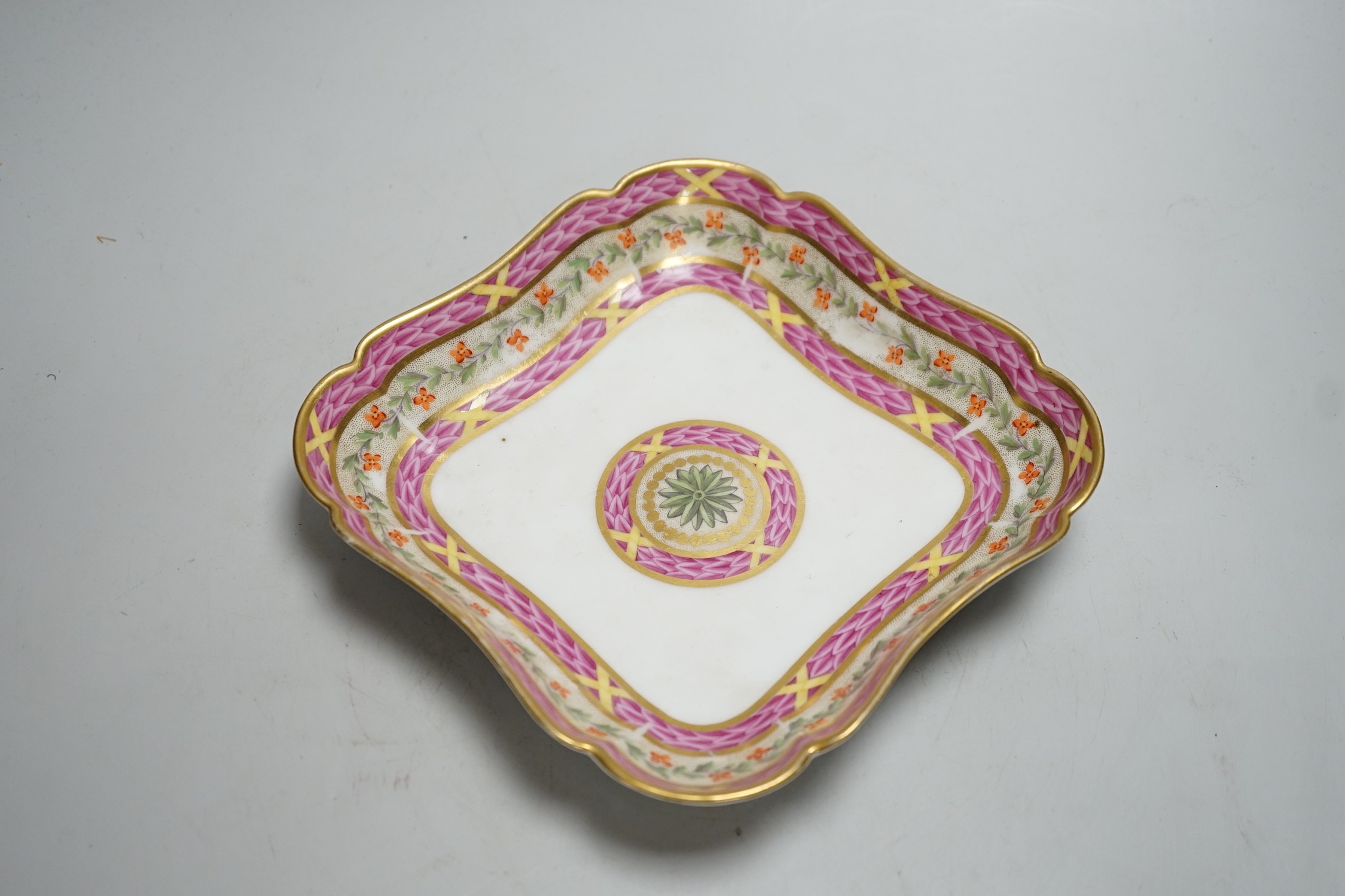 An 18th century Rue Thiroux square shaped dish painted with two bands of pink leaves, and a band - Image 2 of 3