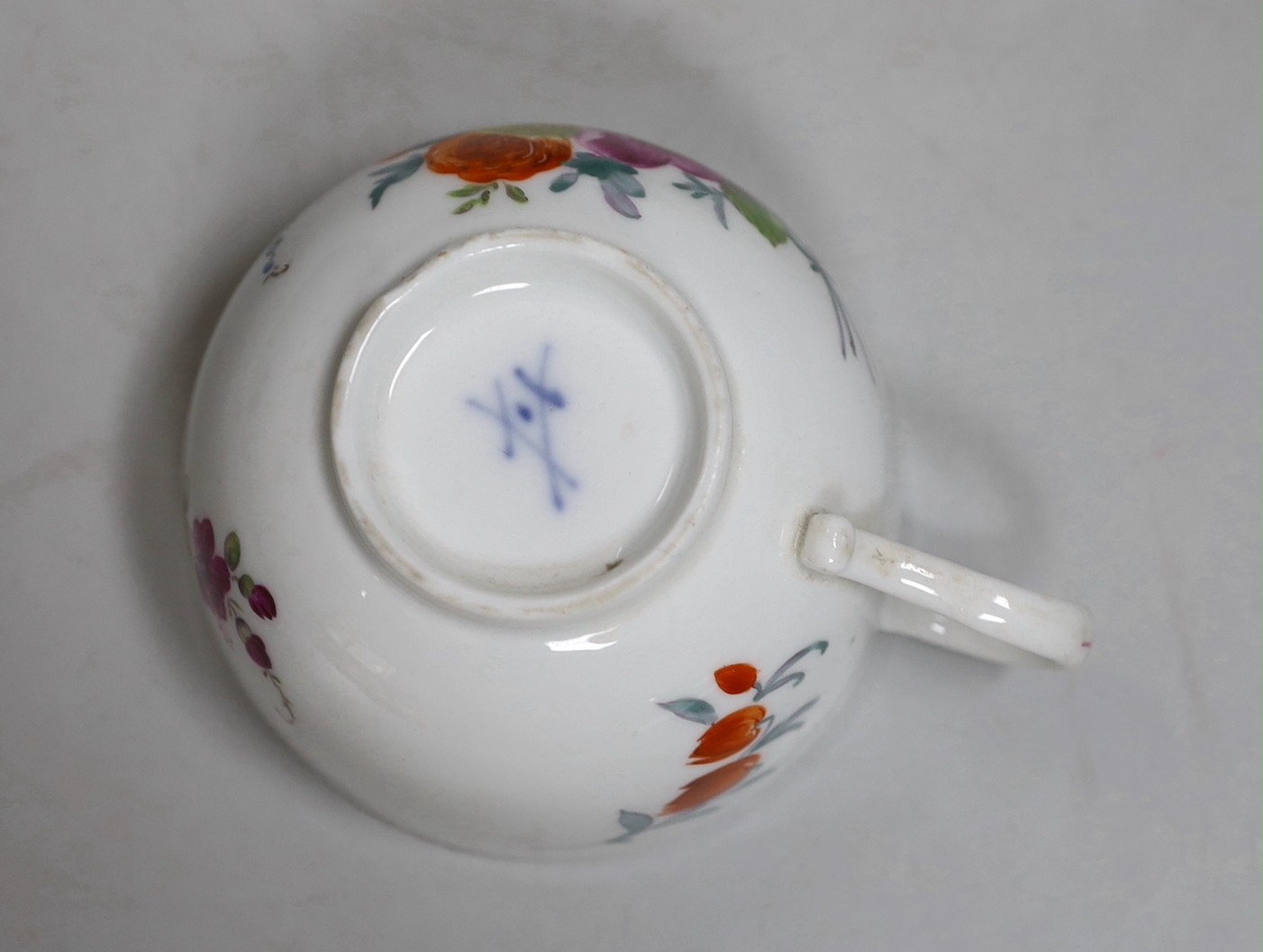 A Meissen dot period flower painted cup and saucer, c.1770 - Image 4 of 6