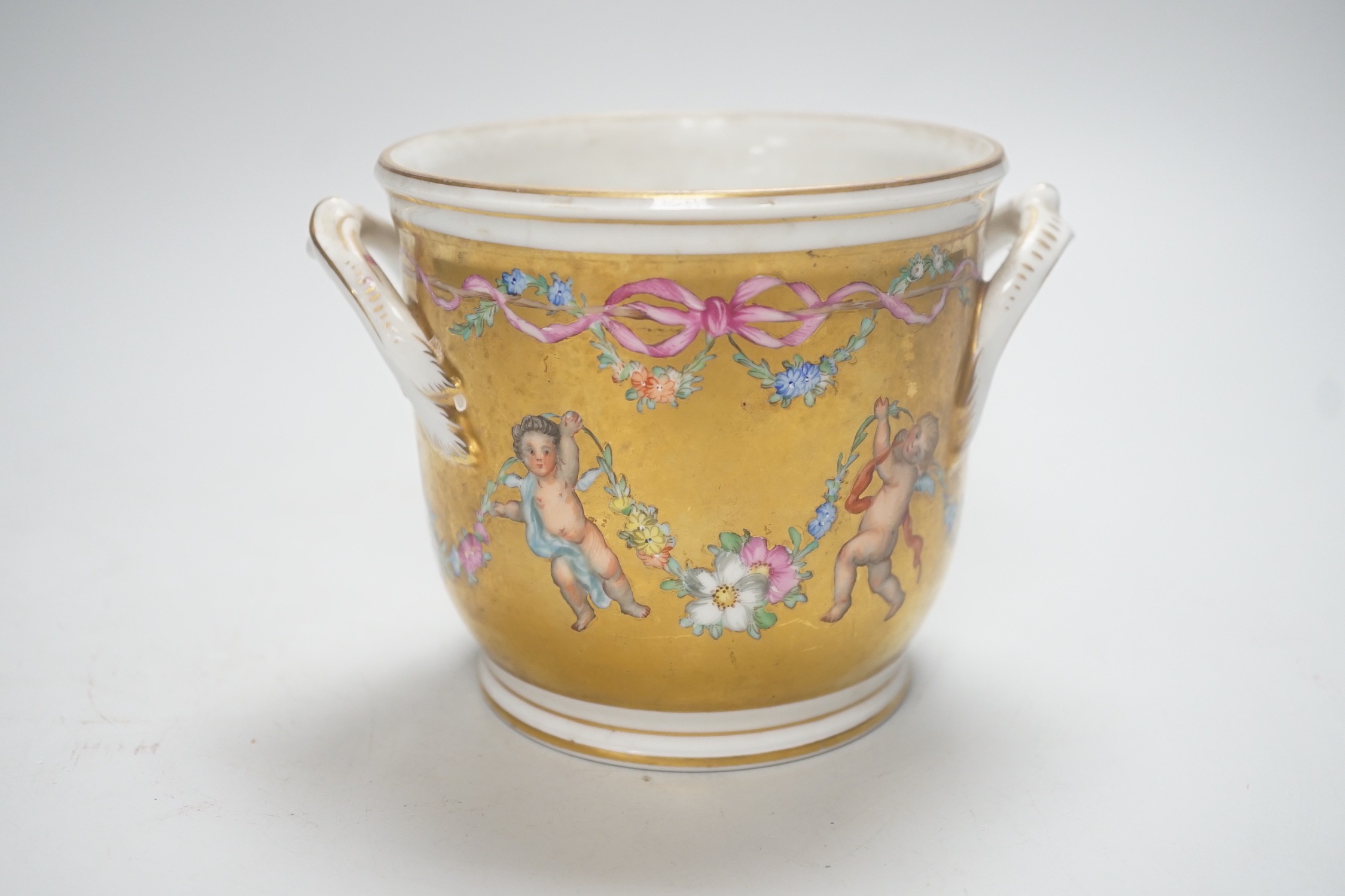 A late 19th century gilded Dresden cherubic jardiniere, 11cm - Image 3 of 4