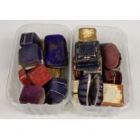 A quantity of miscellaneous jewellery boxes