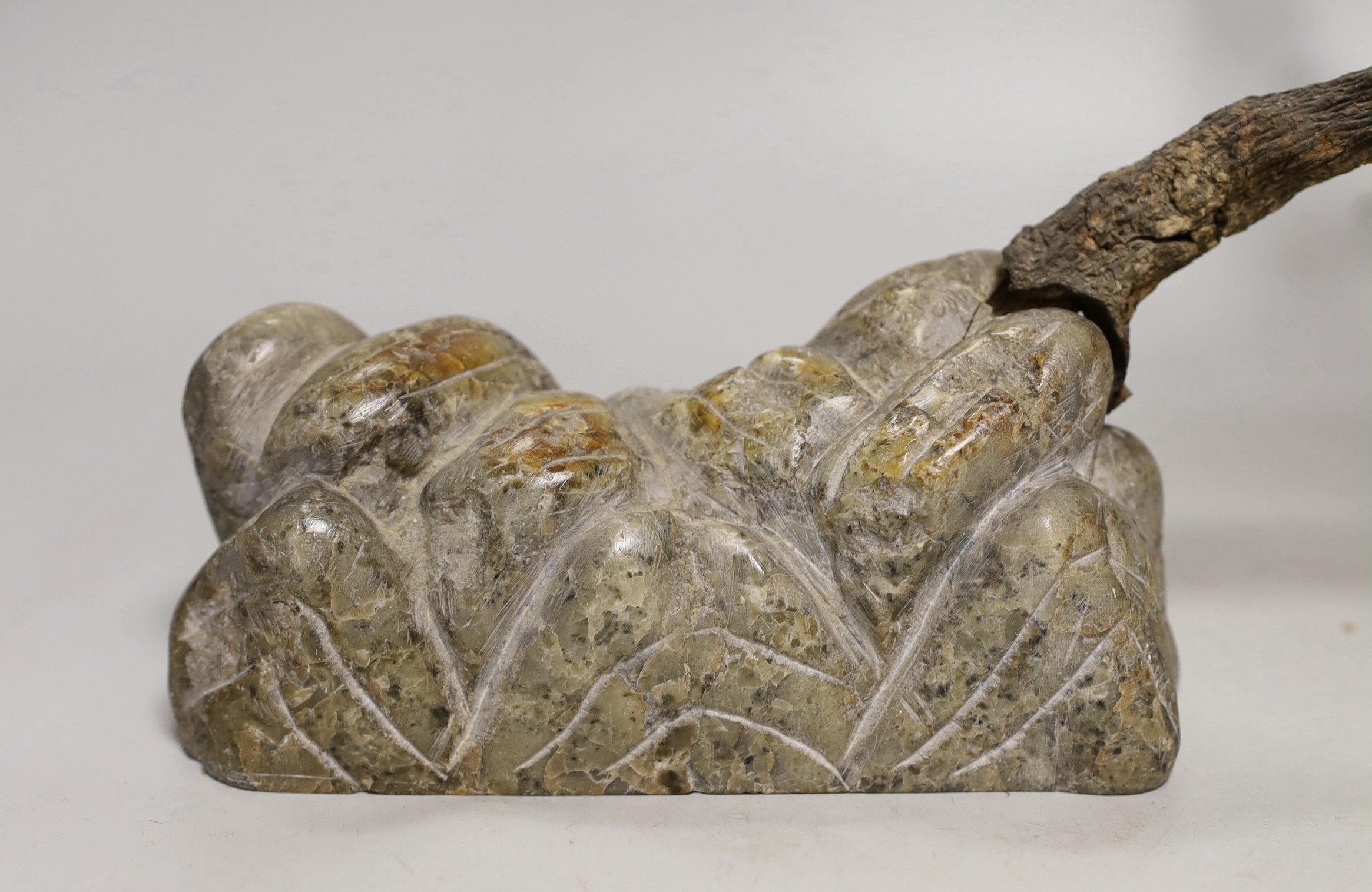 Two Chinese hardstone trees and a pair of similar sconces - Image 4 of 5