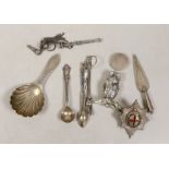 Sundry small silver etc, including a George V silver caddy spoon, a white metal badge, small cutlery
