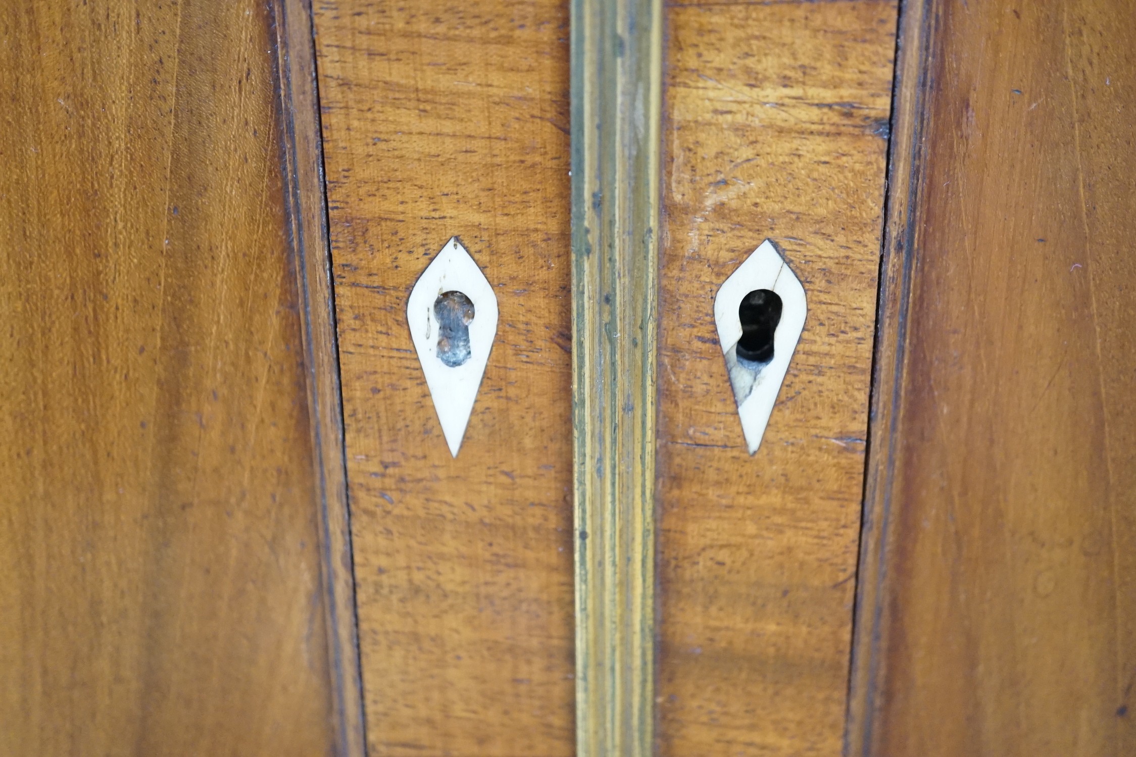 A 19th century inlaid mahogany six drawer collector’s cabinet, 38.5cms wide x 37.5cms high Ivory - Image 7 of 9