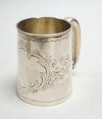 A Victorian engraved silver christening mug, Thomas White, Birmingham, 1872, 87mm.