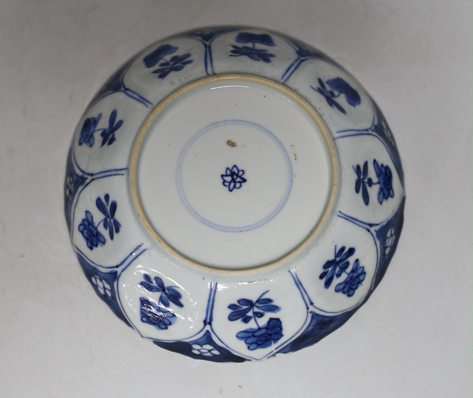 A Chinese blue and white prunus jar, two miniature vases and a dish, all Kangxi period, jar 14cms - Image 3 of 7