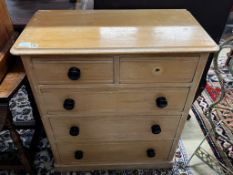 A Victorian small pine chest of five drawers, width 82cm, depth 42cm, height 91cm