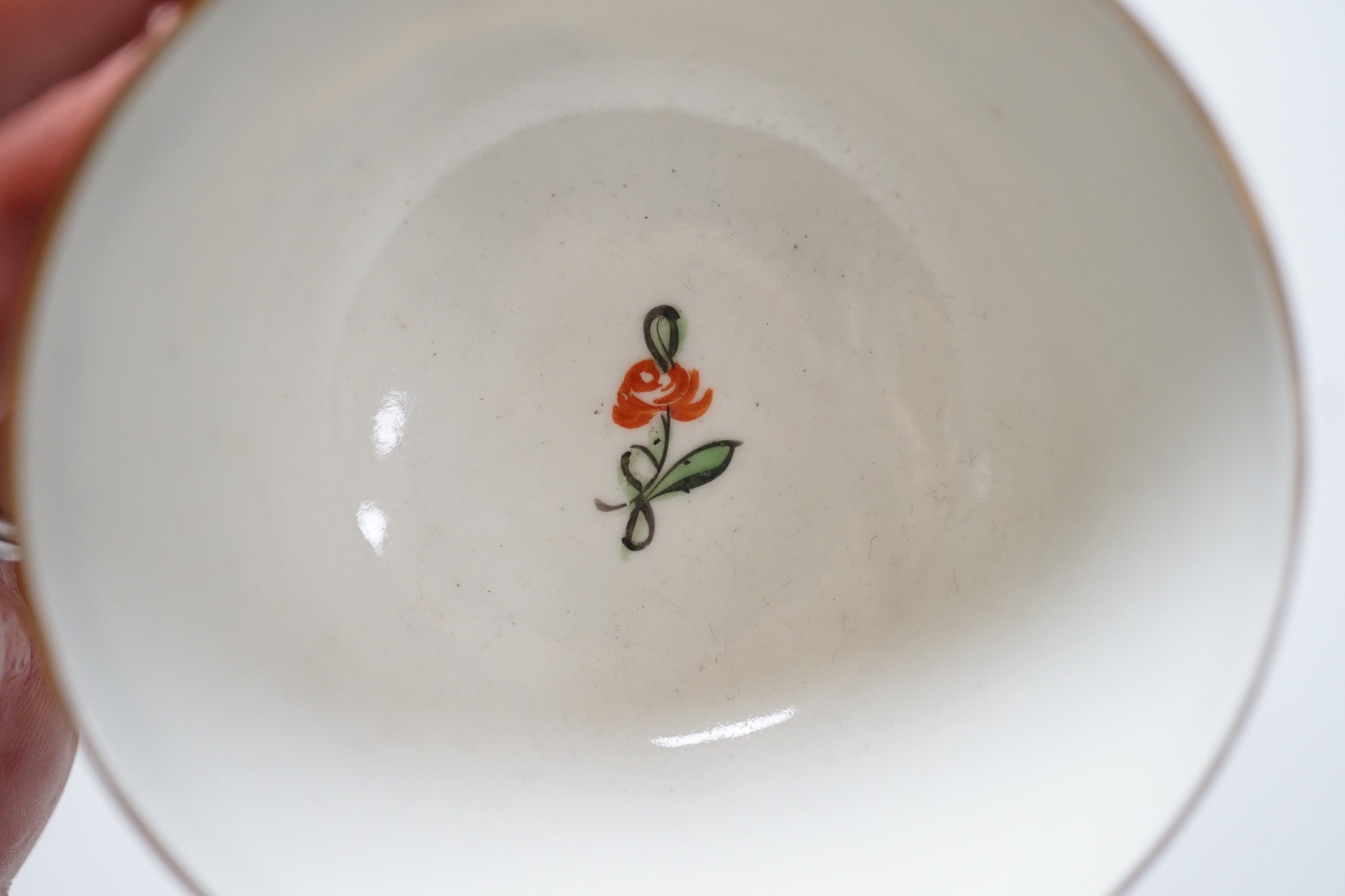 Eight 18th century Caughley teabowl and saucer with Back to Back Roses. 6cm overall - Image 3 of 6