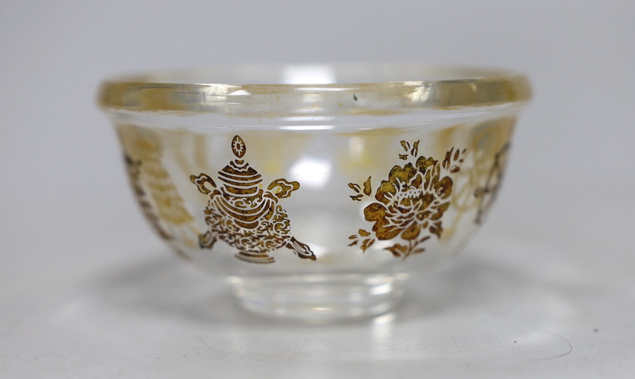 A Tibetan glass dish with gilt interior decoration. 9cm diameter - Image 2 of 4