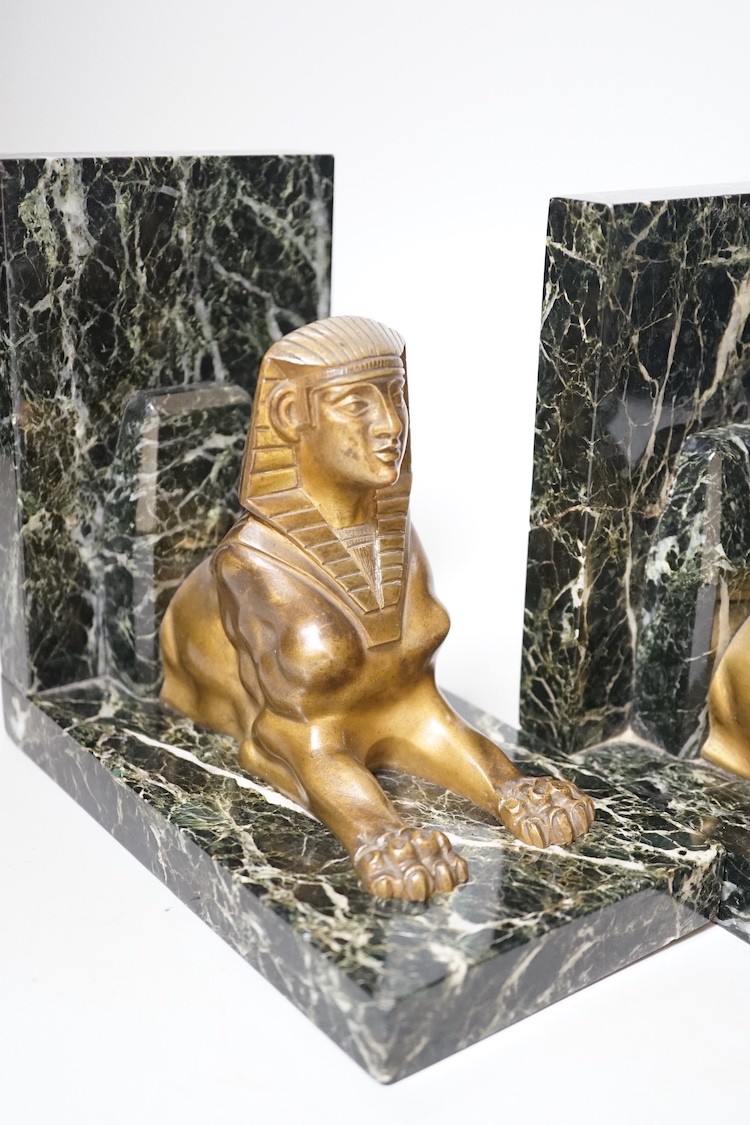 A pair of Art Deco bronze and serpentine 'sphinx' bookends, 17cms wide x 15.5cms high - Image 2 of 5