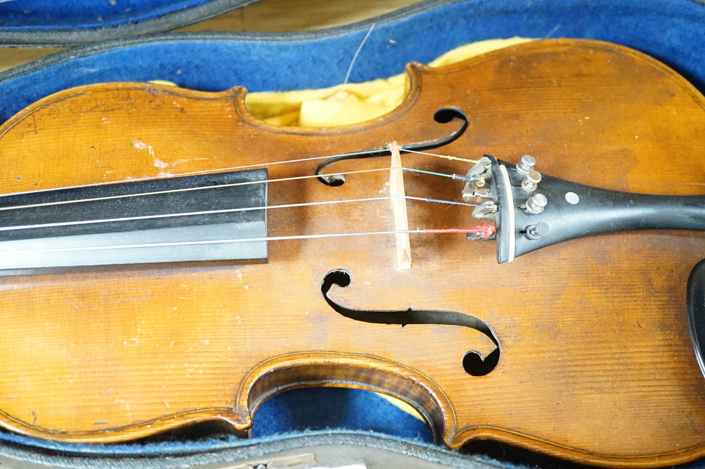 15 1/4 inch viola, cased, circa 1880 and a silver mounted bow with ivory tip, viola 65 cms long - Image 3 of 6