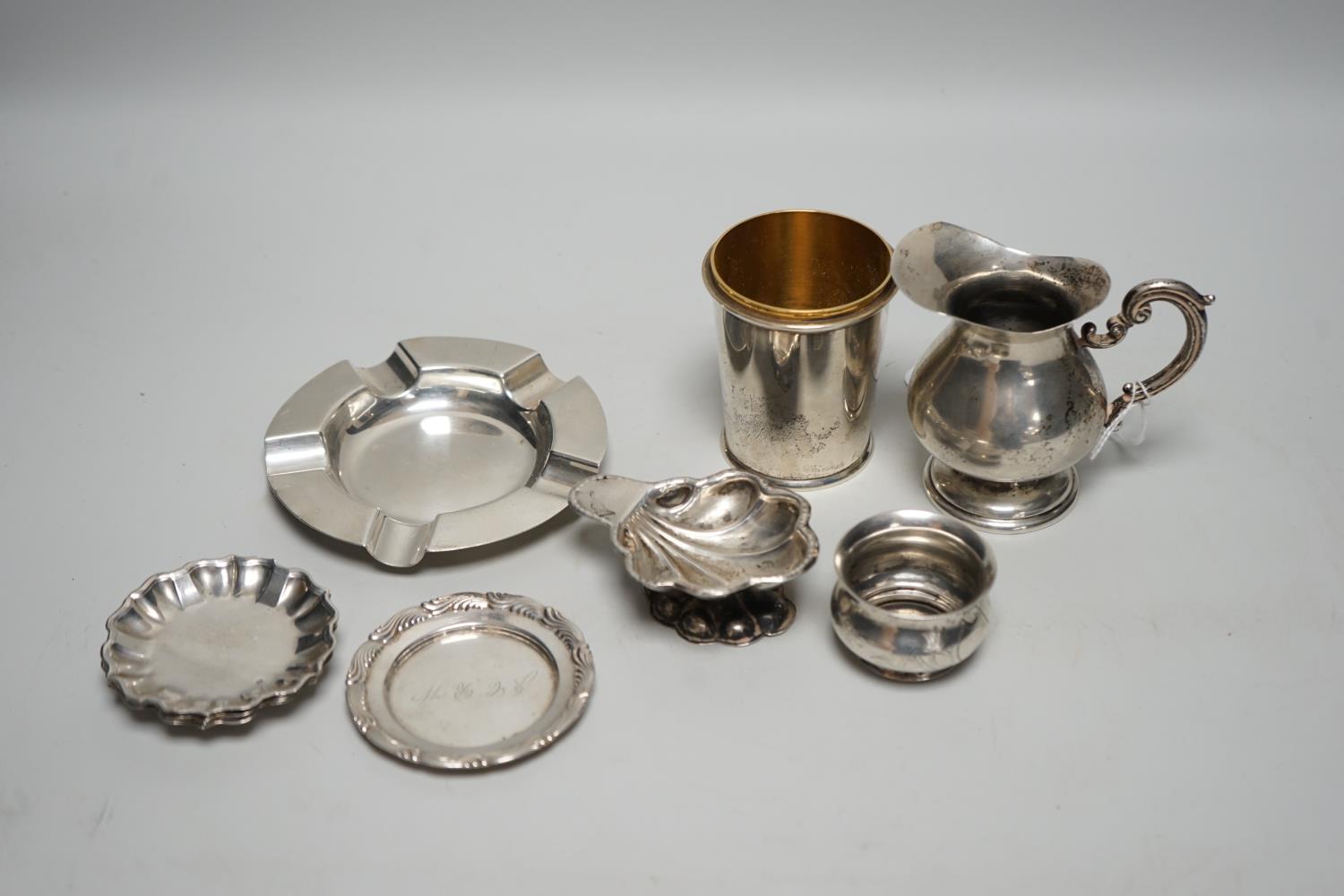 Sundry small silver, including a set of four 800 standard white metal small dishes, a similar - Image 2 of 4