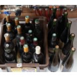 Twenty-one assorted bottles of mainly Bordeaux red wines