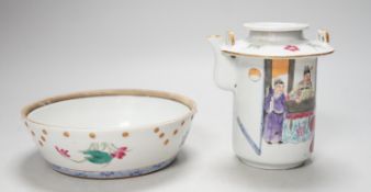 A Chinese famille rose teapot and a cover, together with a similar dish. 12cm tall